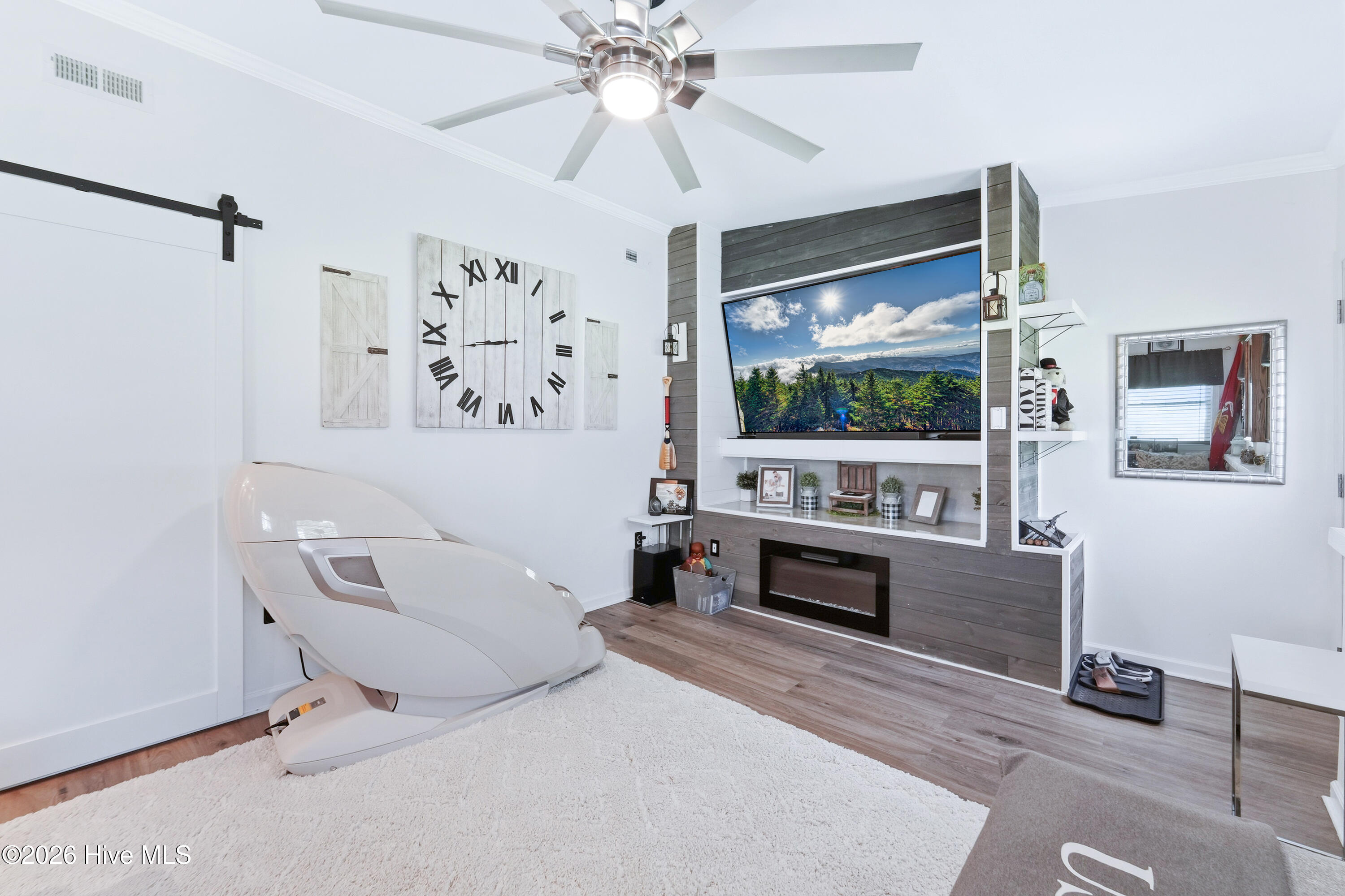 109 Spring Leaf Lane Property Photo 33