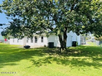 203 Devonshire Drive Property Photo 13