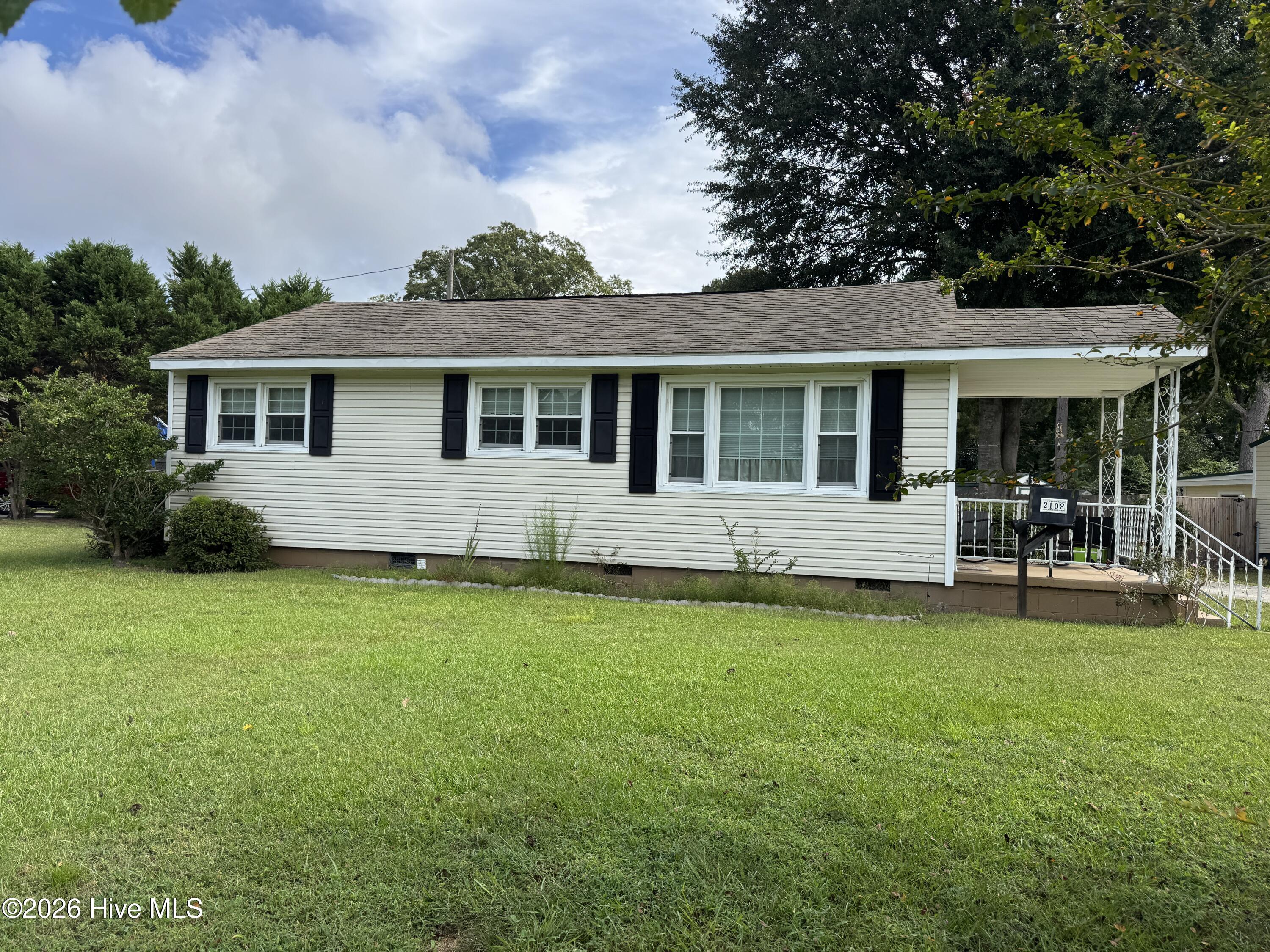 2108 High School Drive Property Photo 1