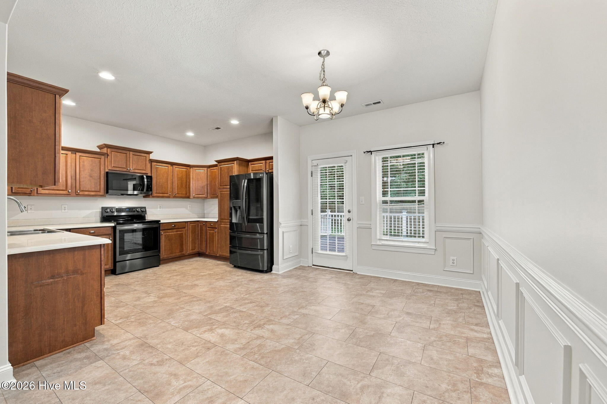 3235 Austin Avenue Property Photo 13