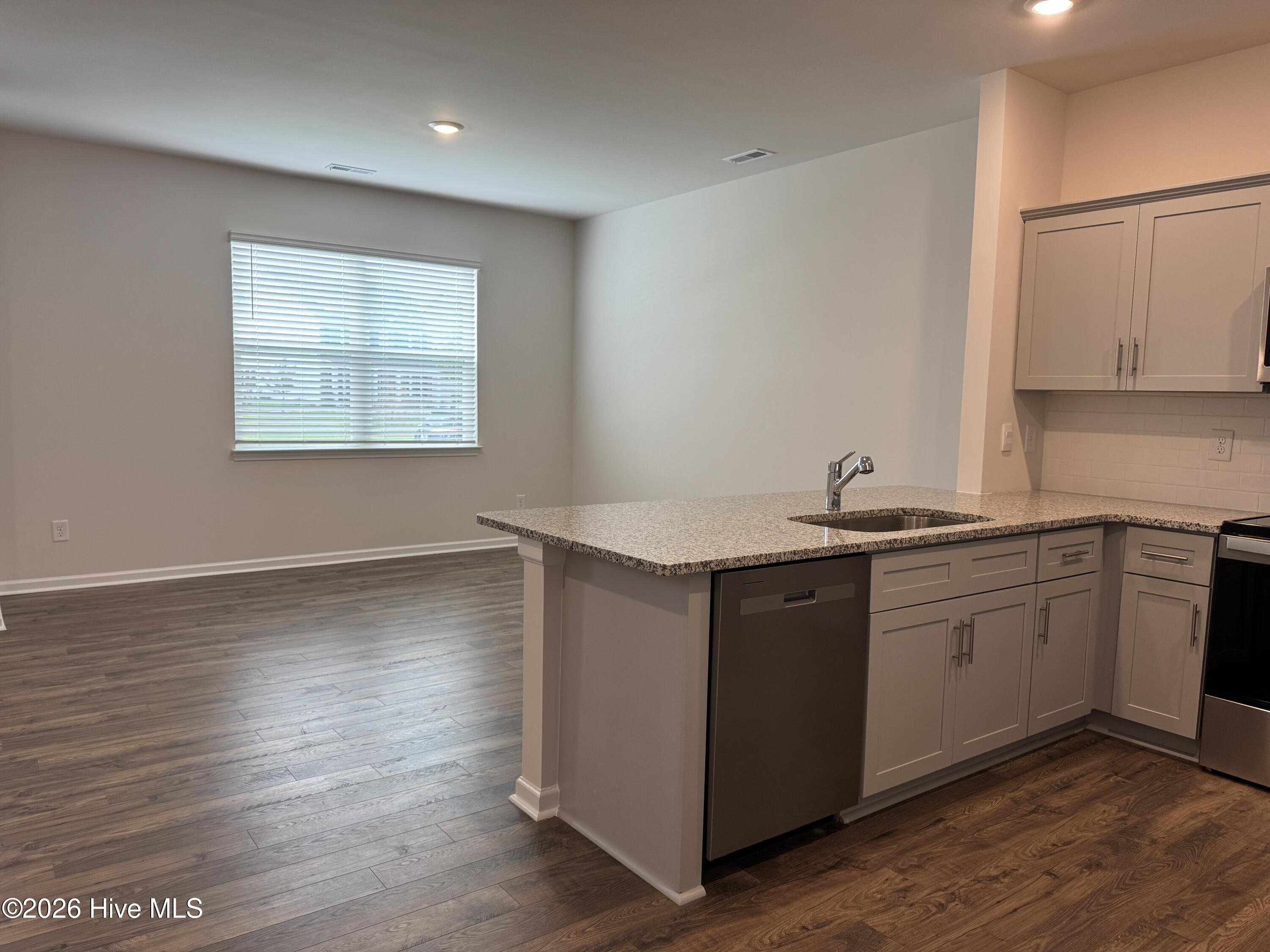 2043 Clock Road Property Photo 15