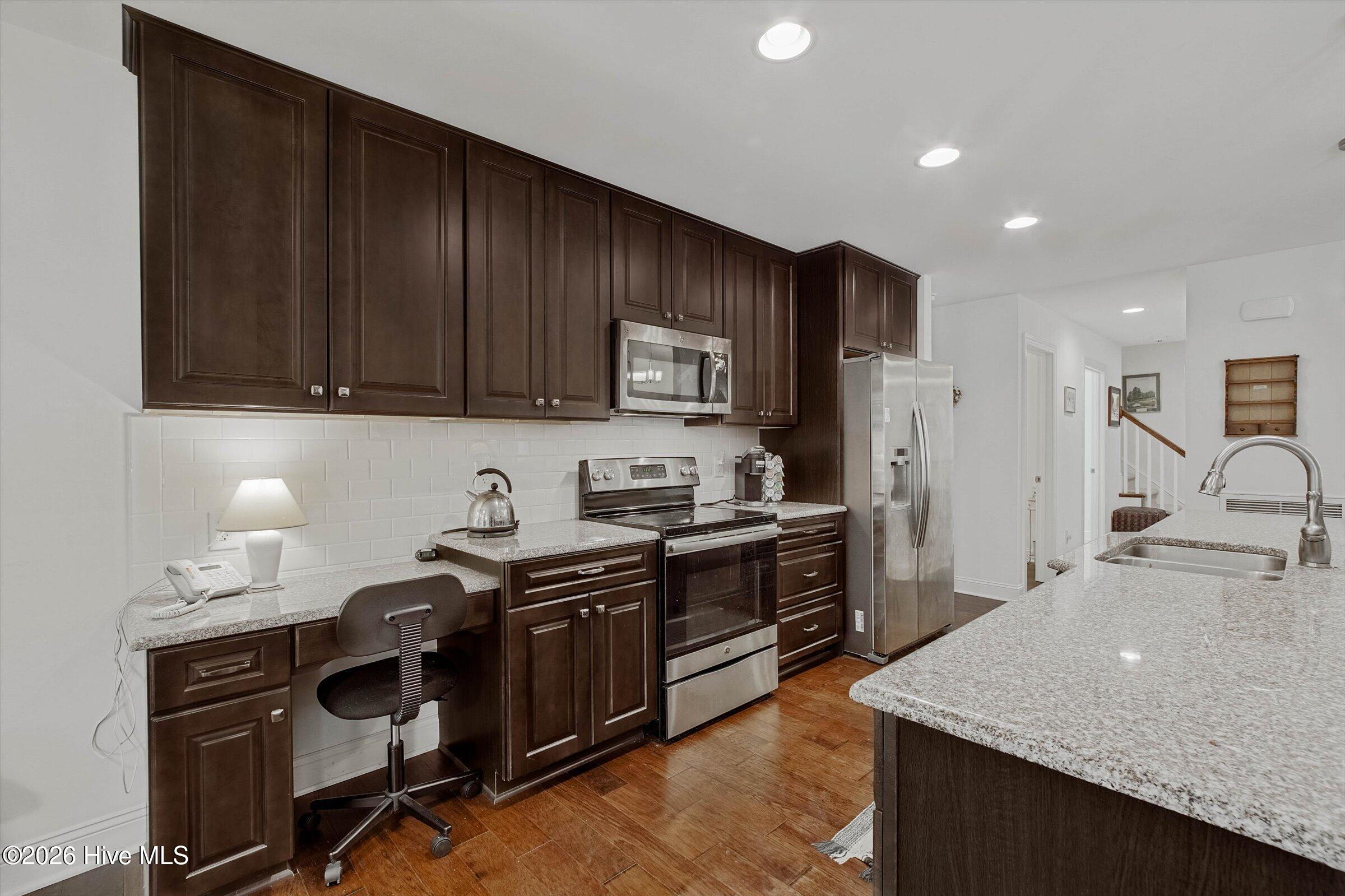 385 Saint Andrews Drive Property Photo 13