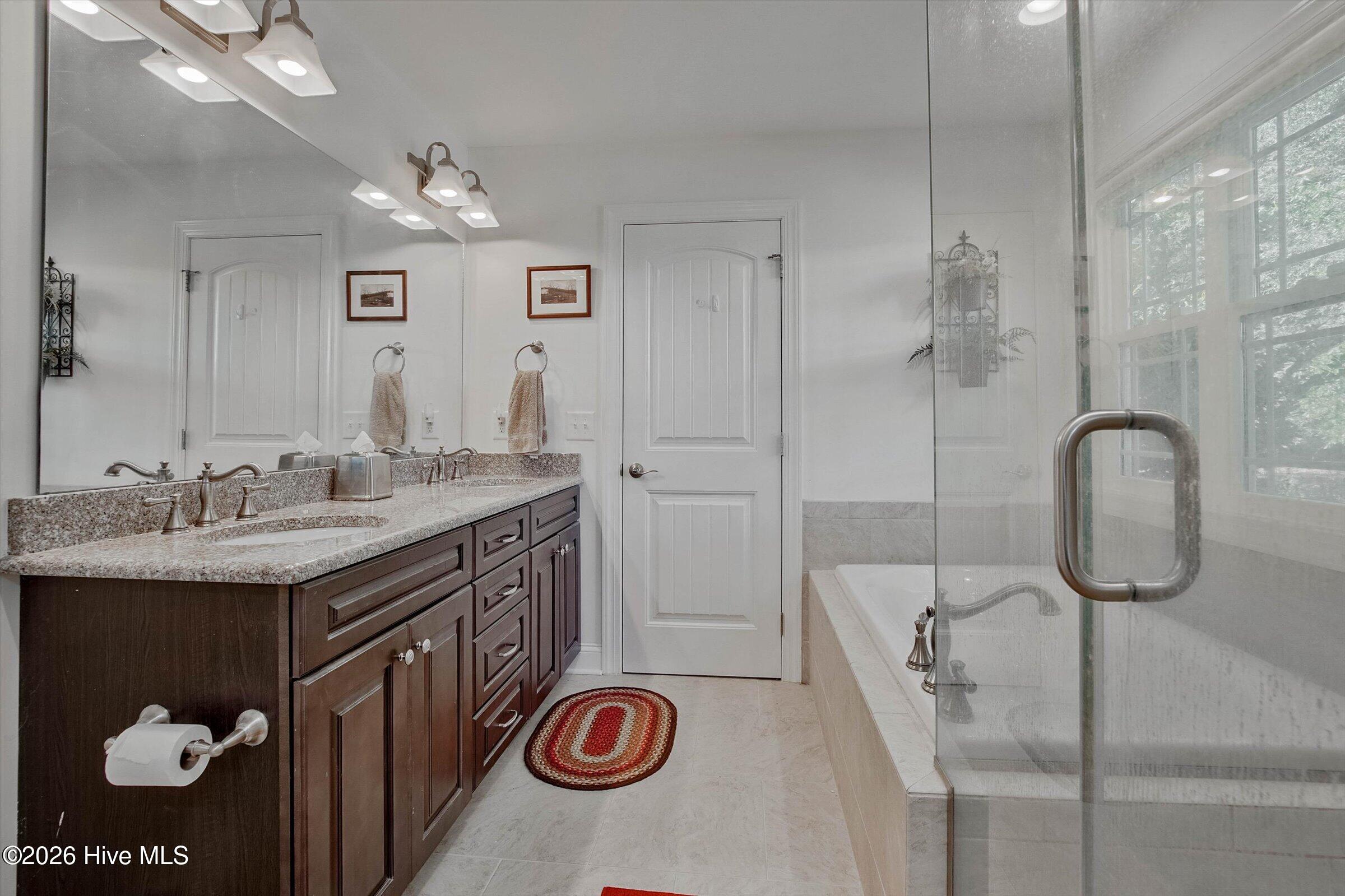 385 Saint Andrews Drive Property Photo 19