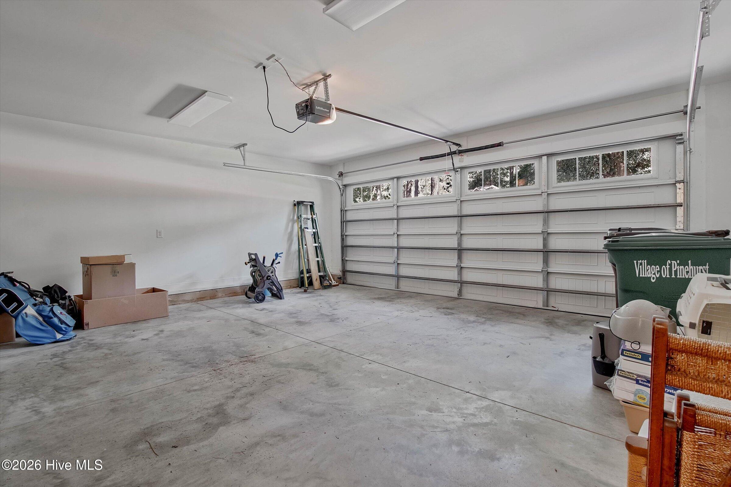 385 Saint Andrews Drive Property Photo 37