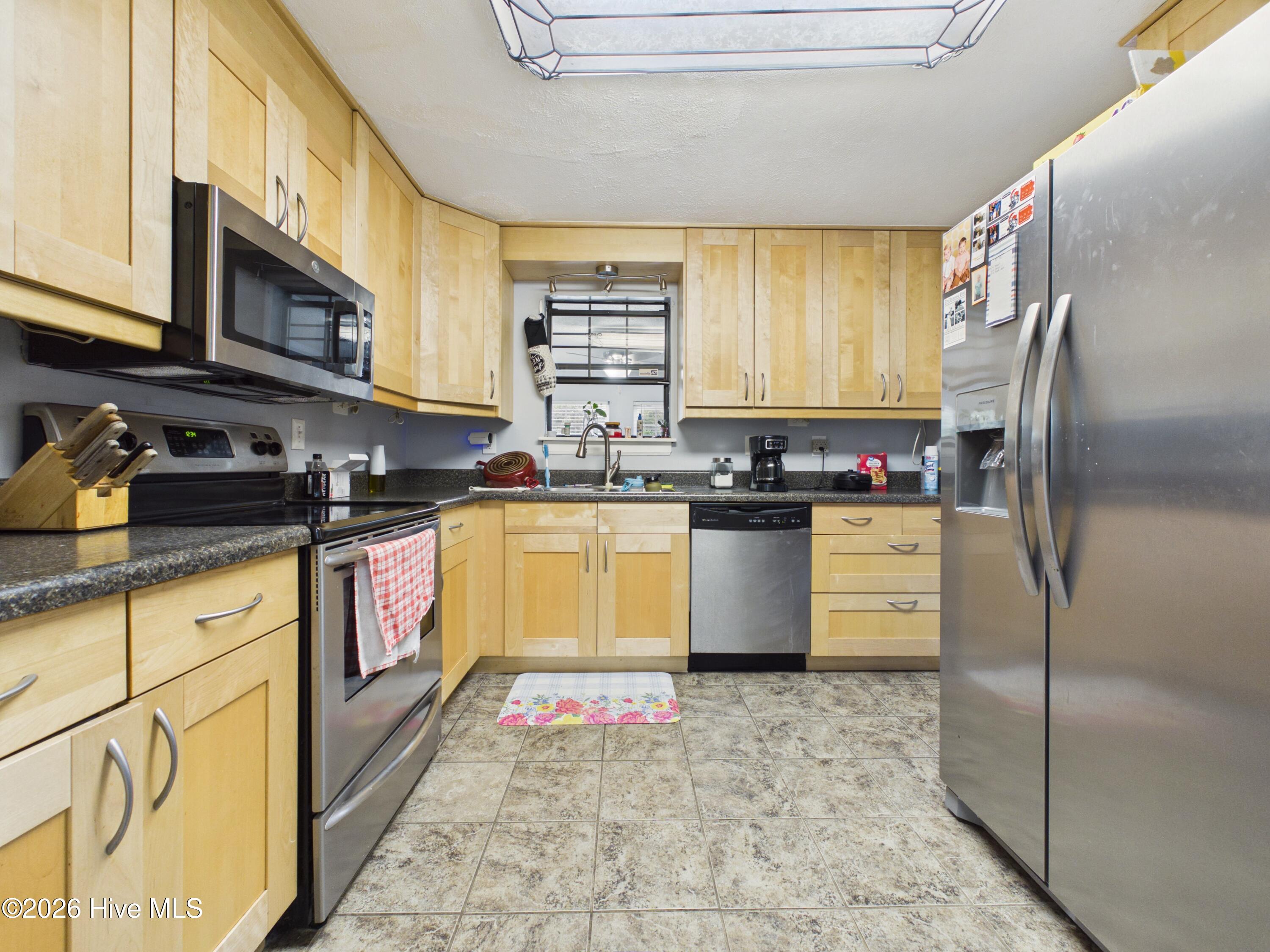 4343 Ridge Cliff Drive Property Photo 7