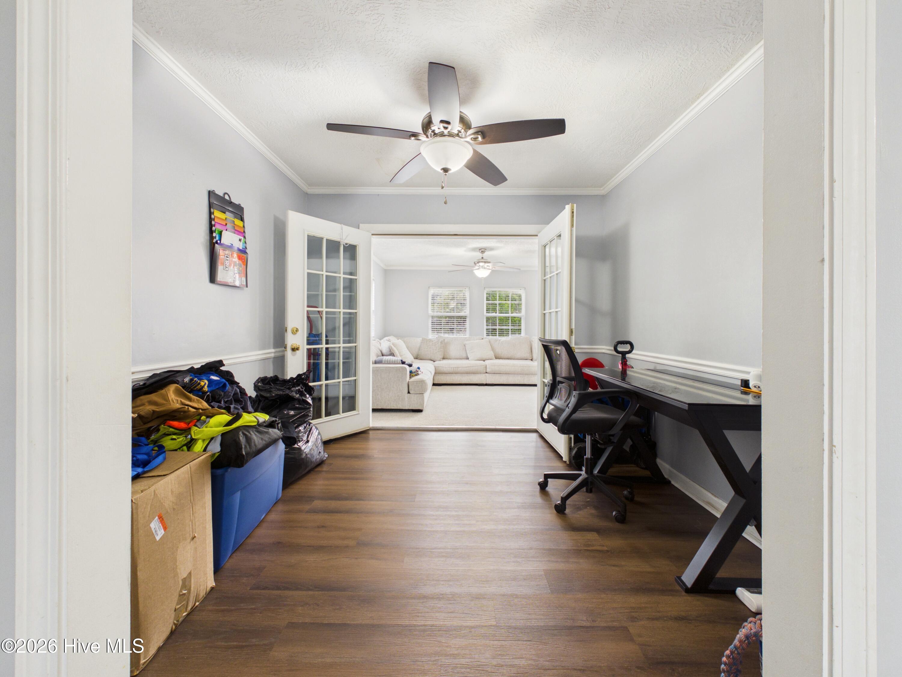 4343 Ridge Cliff Drive Property Photo 8