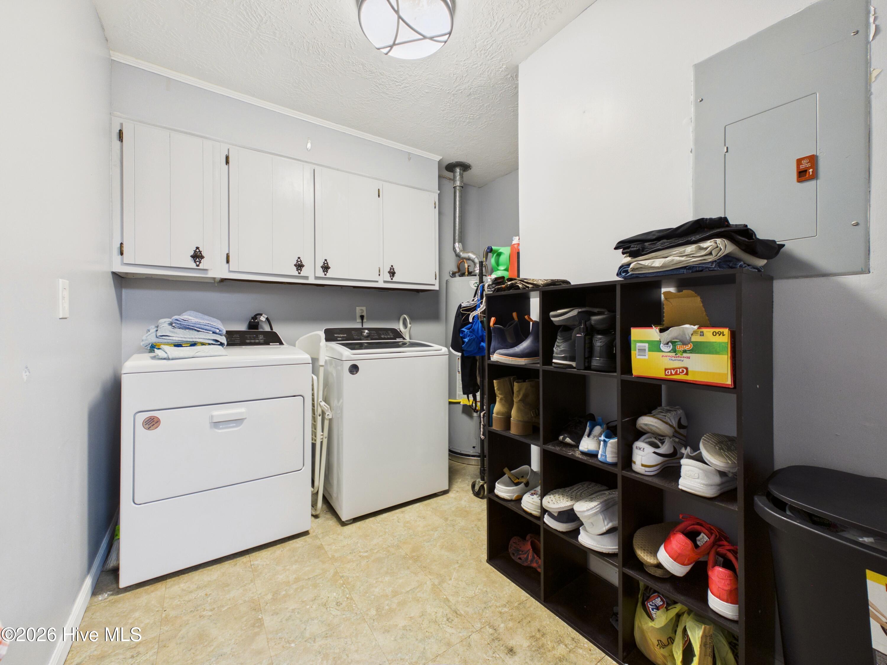 4343 Ridge Cliff Drive Property Photo 9