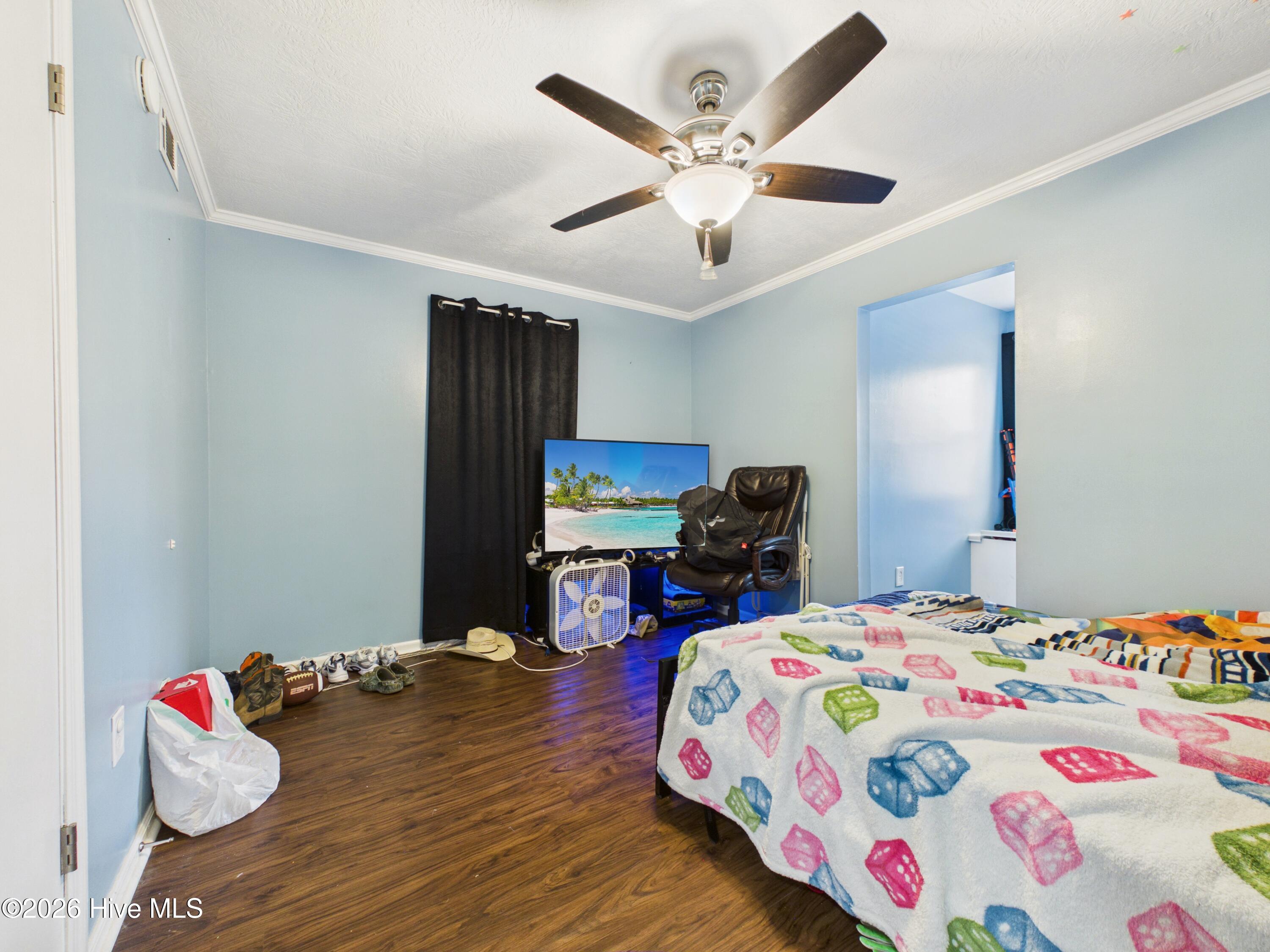 4343 Ridge Cliff Drive Property Photo 11