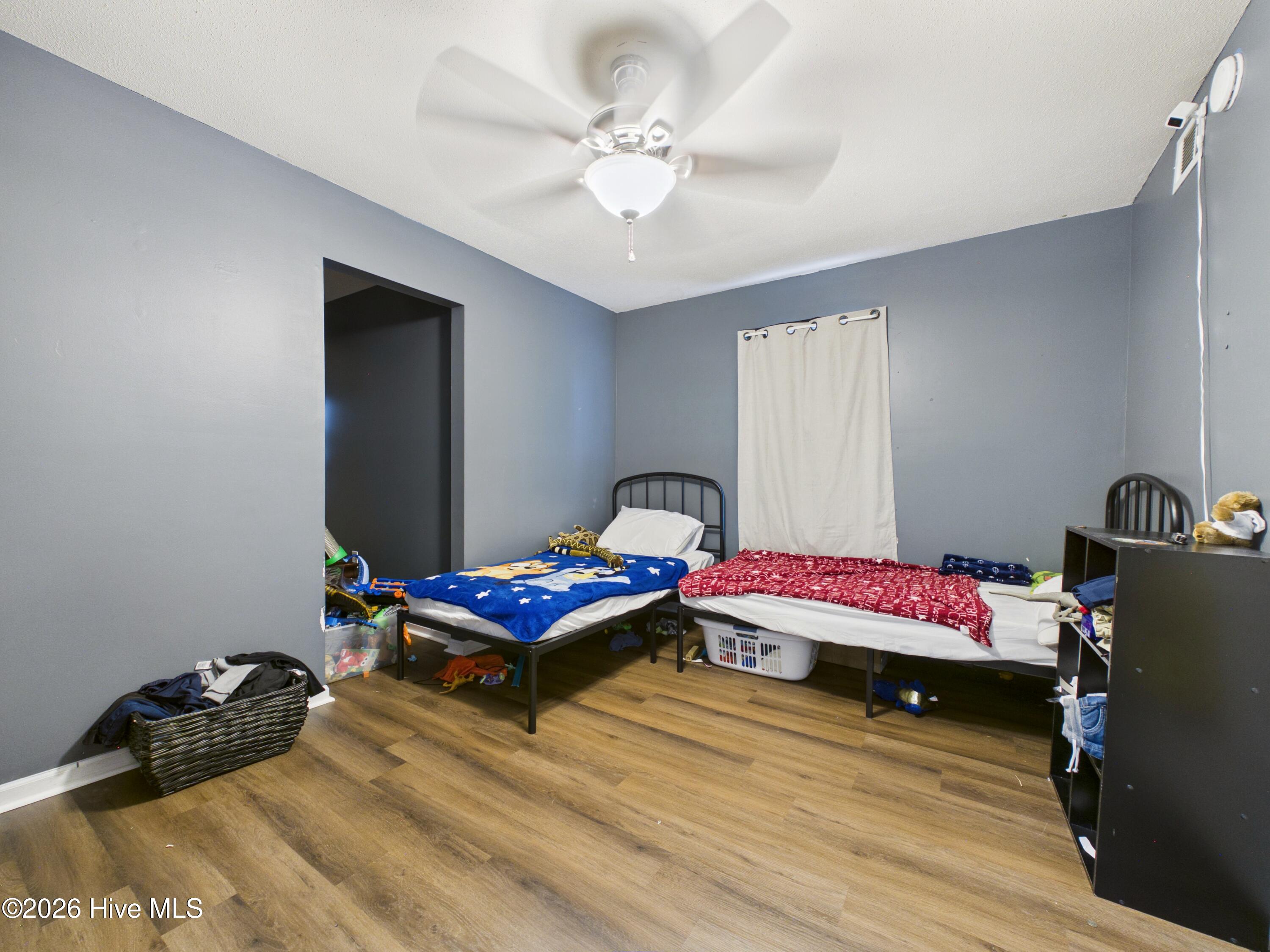 4343 Ridge Cliff Drive Property Photo 12
