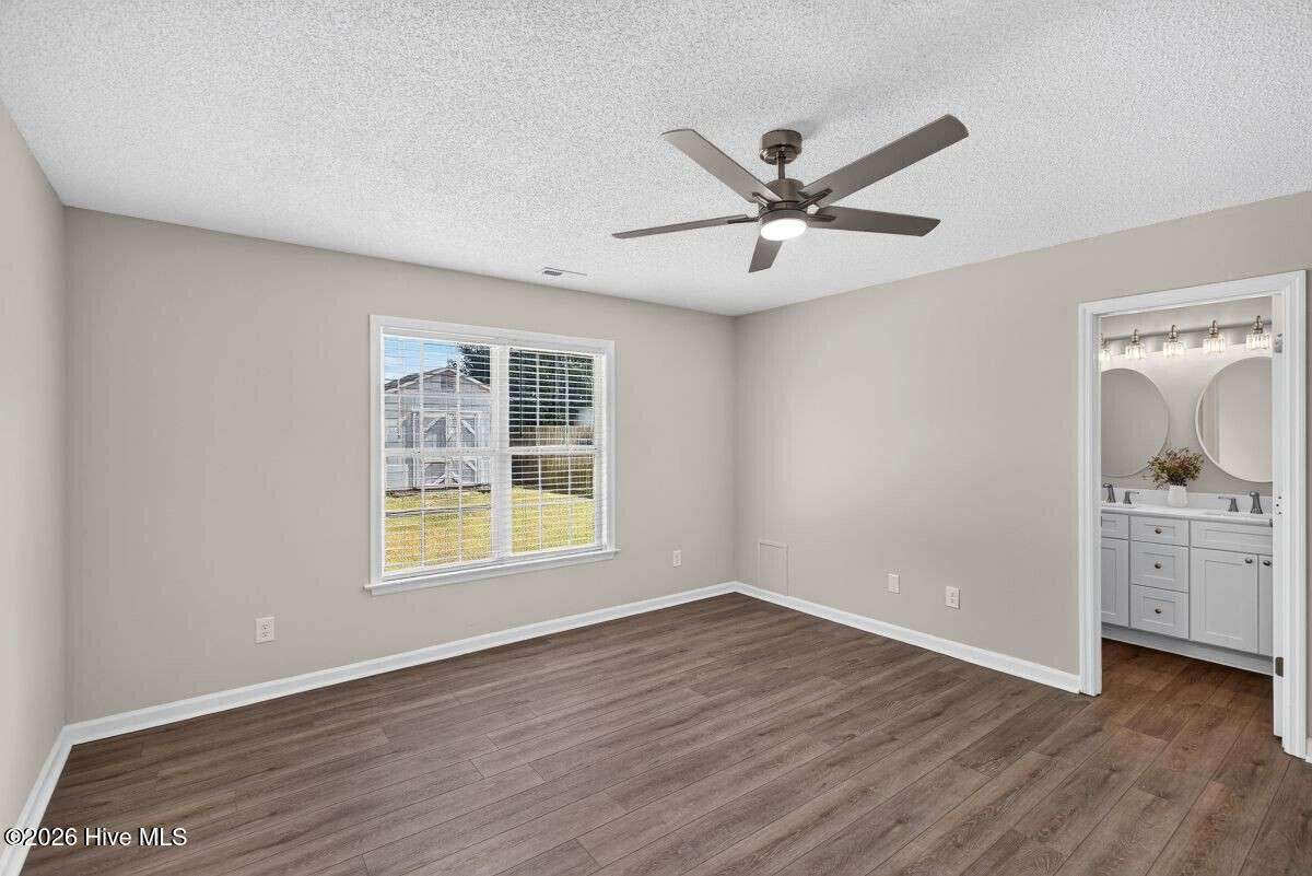 119 Fall Drive Property Photo 5