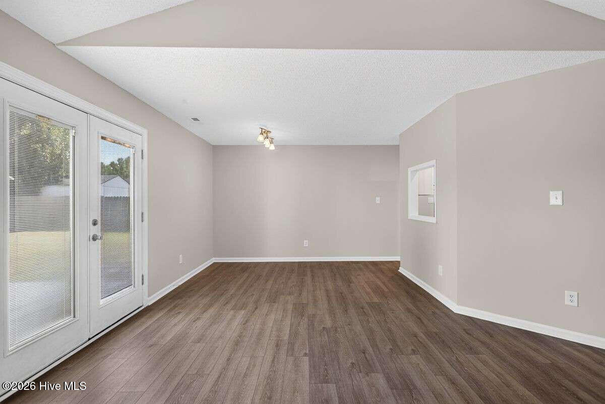 119 Fall Drive Property Photo 20