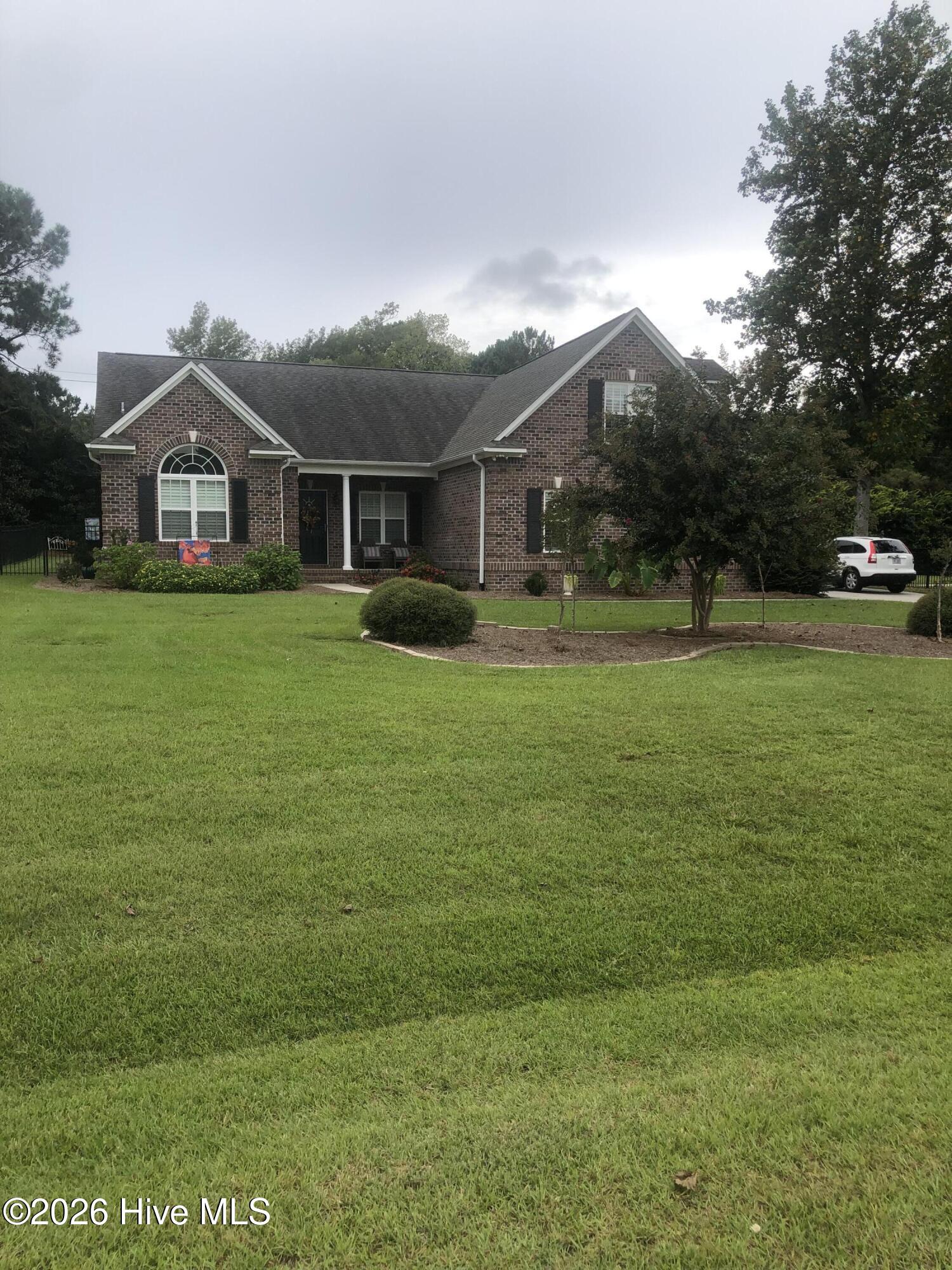 25 Sailview Court Property Photo 2