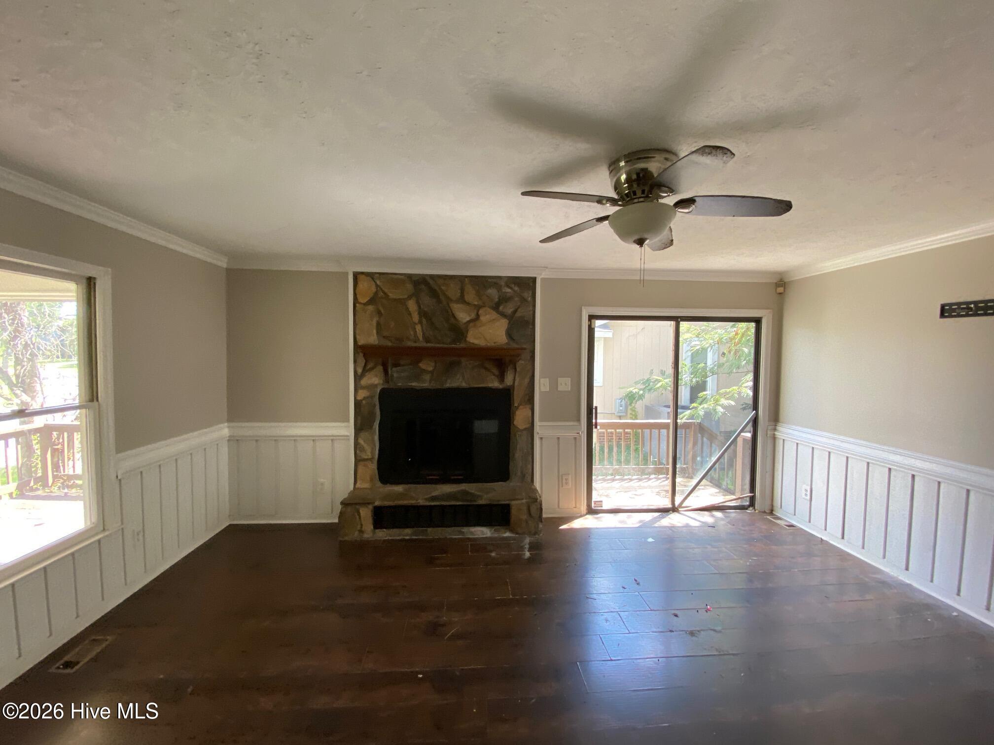 438 Wilder Drive Property Photo 8