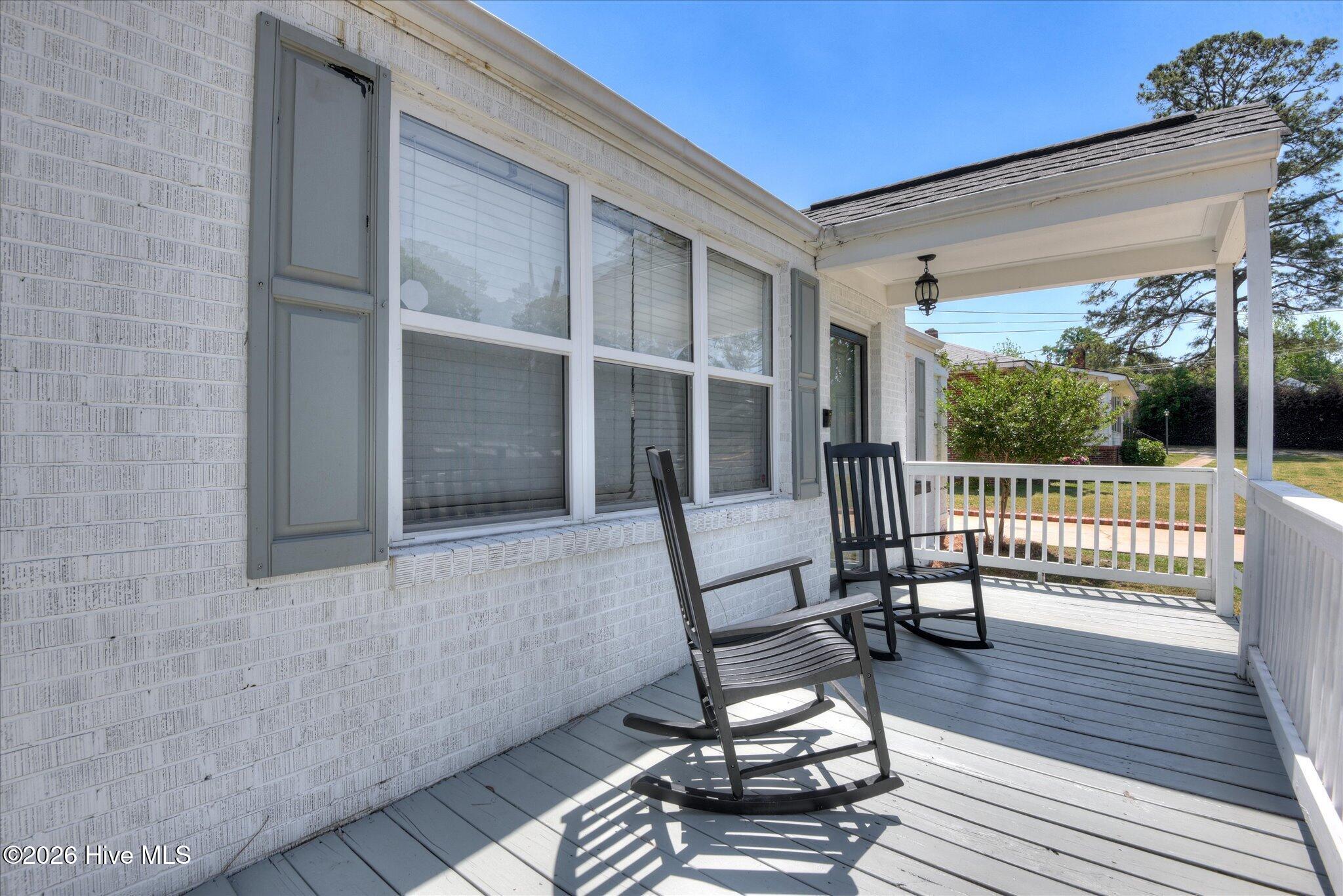 1106 Azalea Drive Property Photo 5