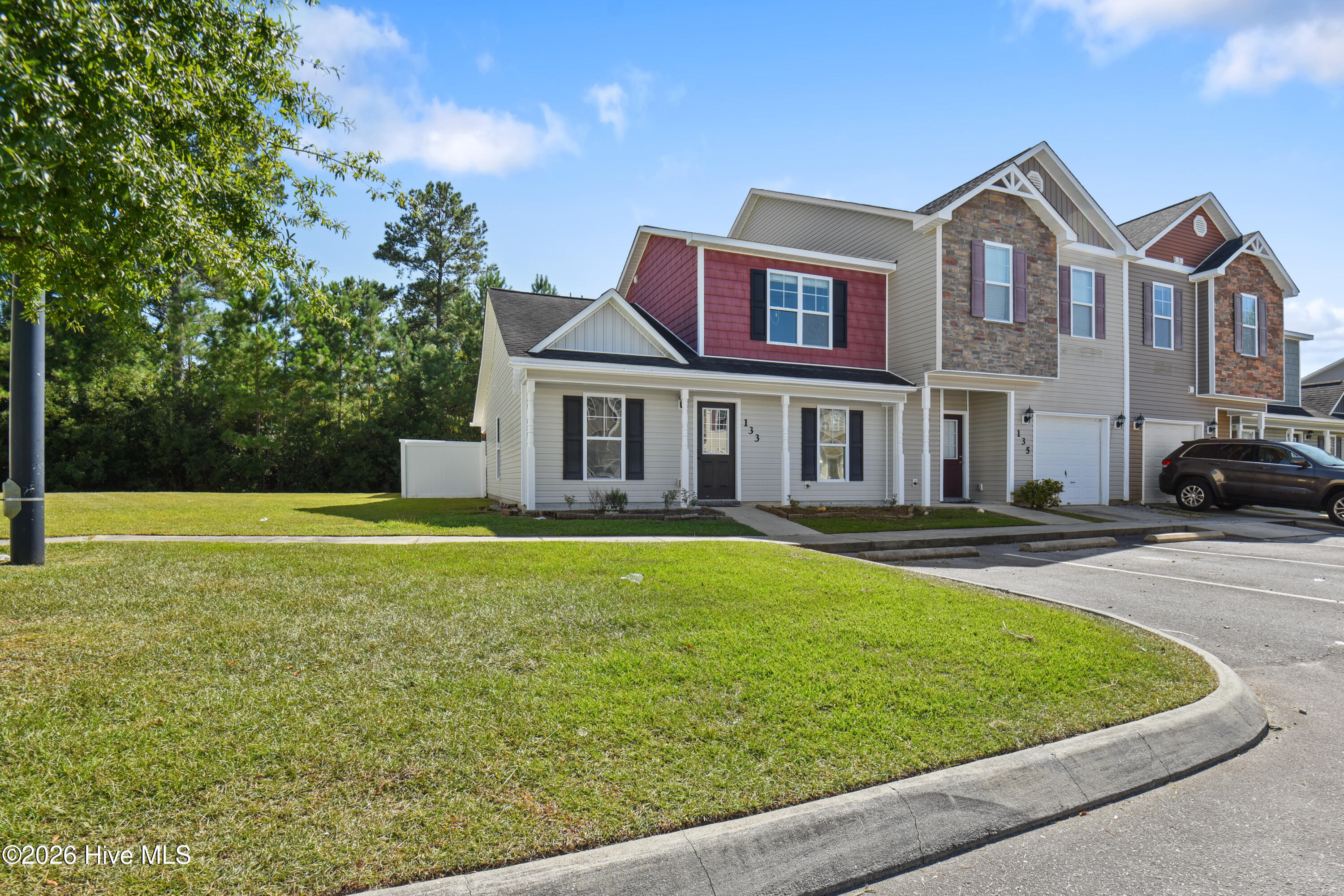 133 Waterstone Lane Property Photo 4