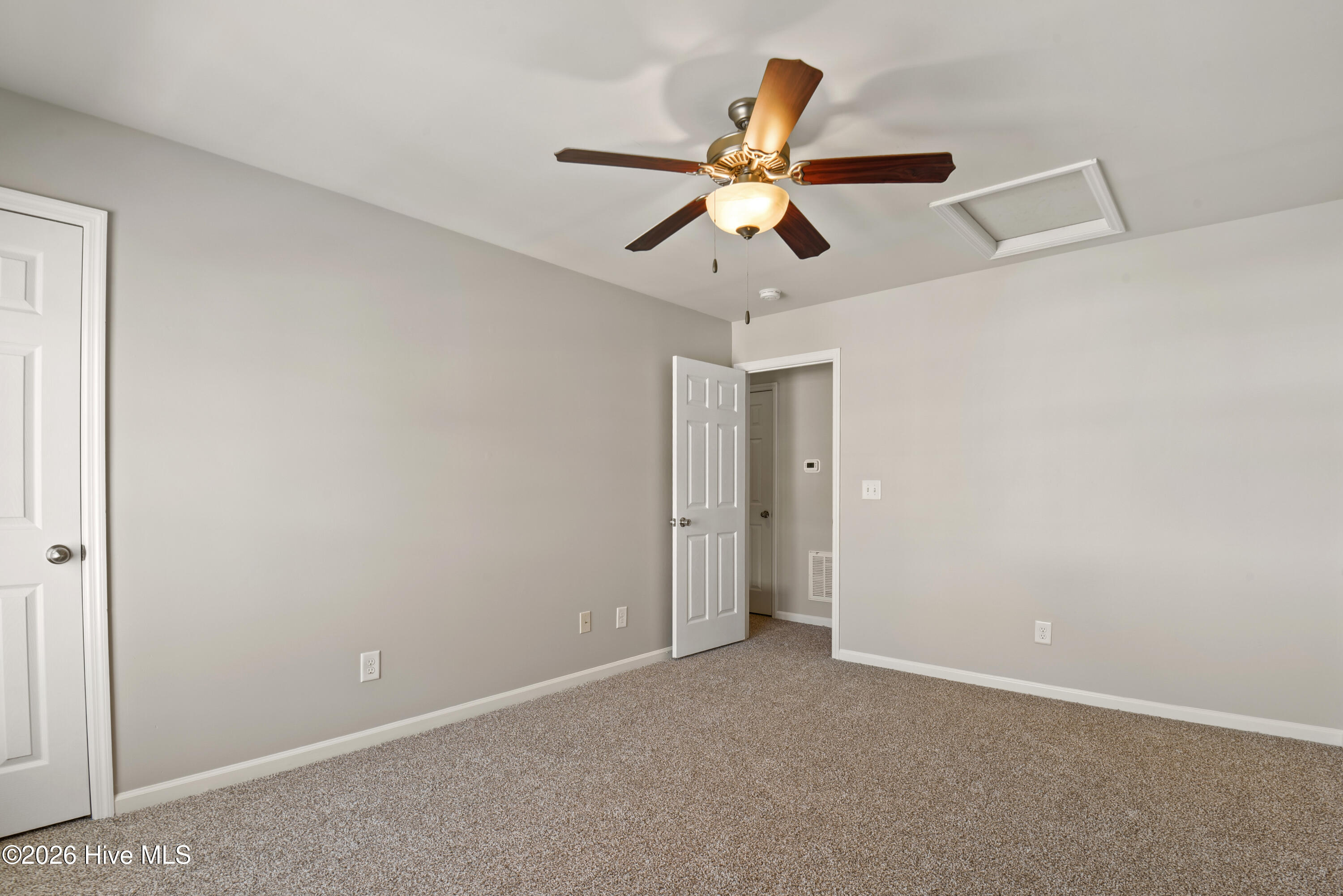 133 Waterstone Lane Property Photo 16