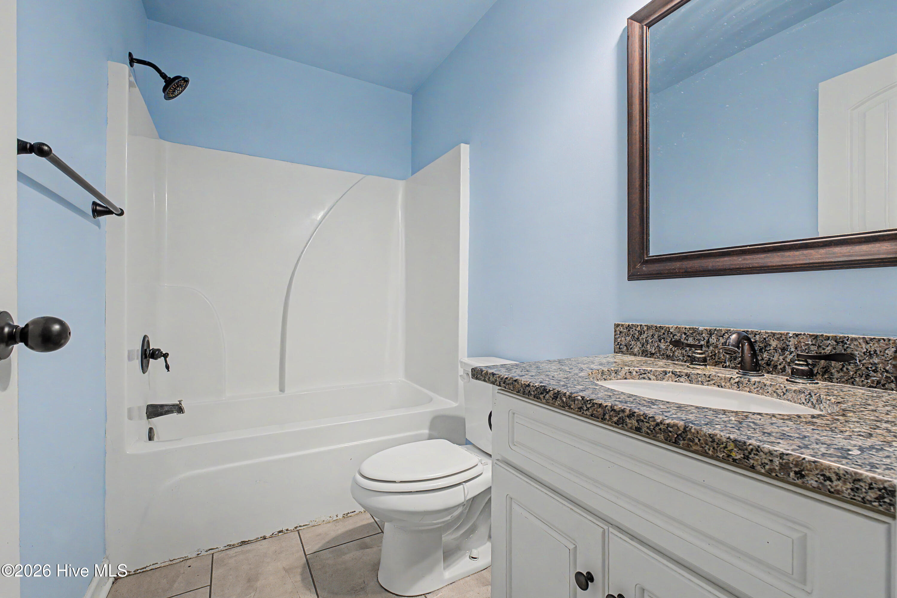 607 Ridgefield Drive Property Photo 10