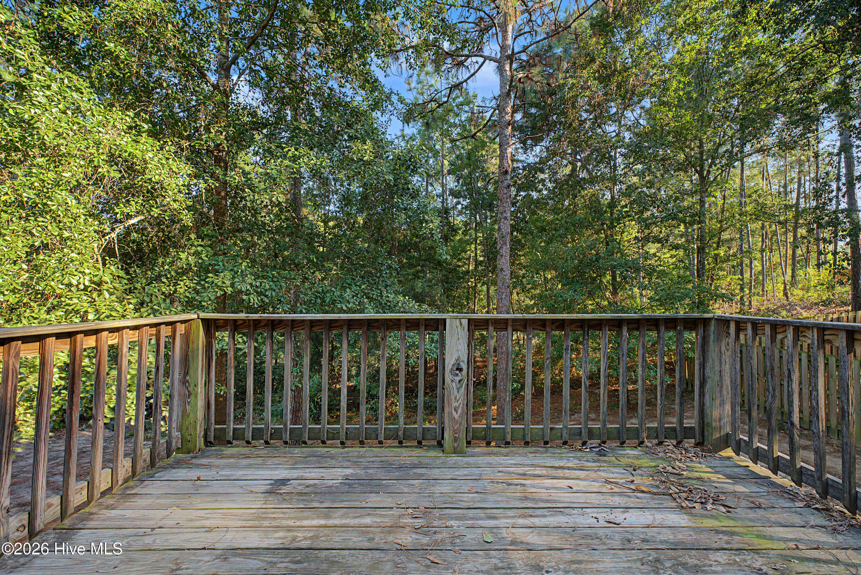 607 Ridgefield Drive Property Photo 20