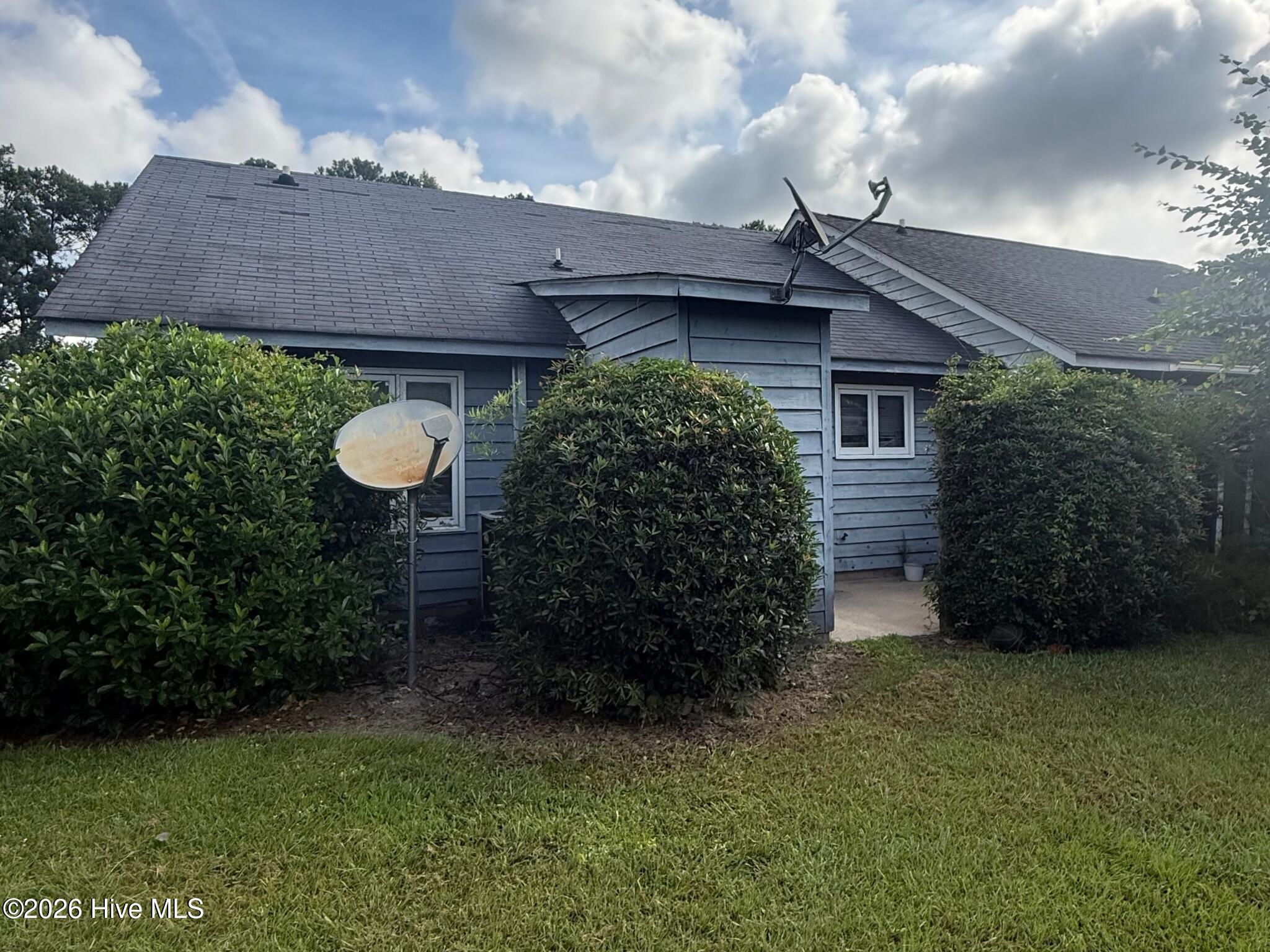 1904 White Hollow Drive Property Photo 3