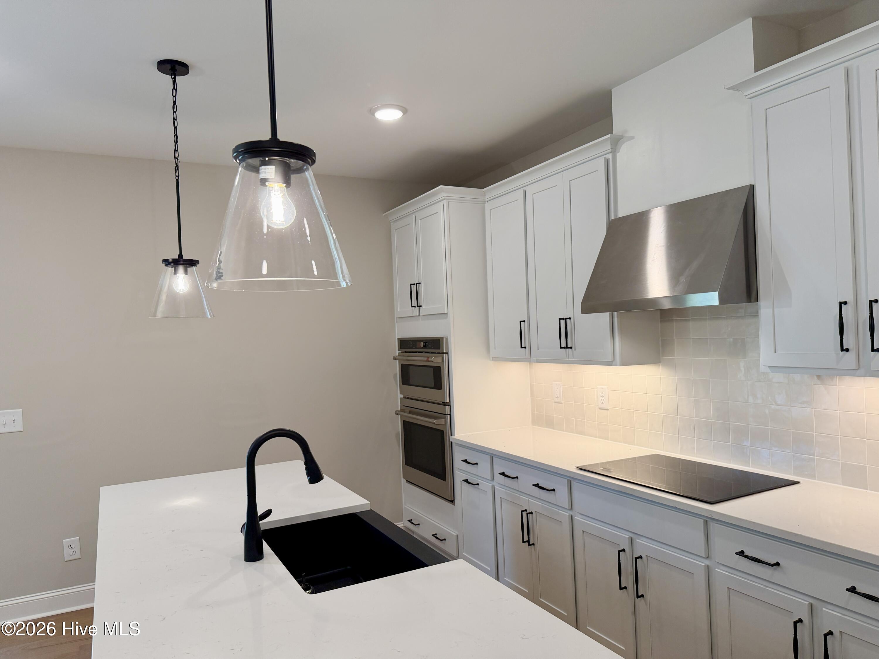5855 Harvest Ridge Road Property Photo 9
