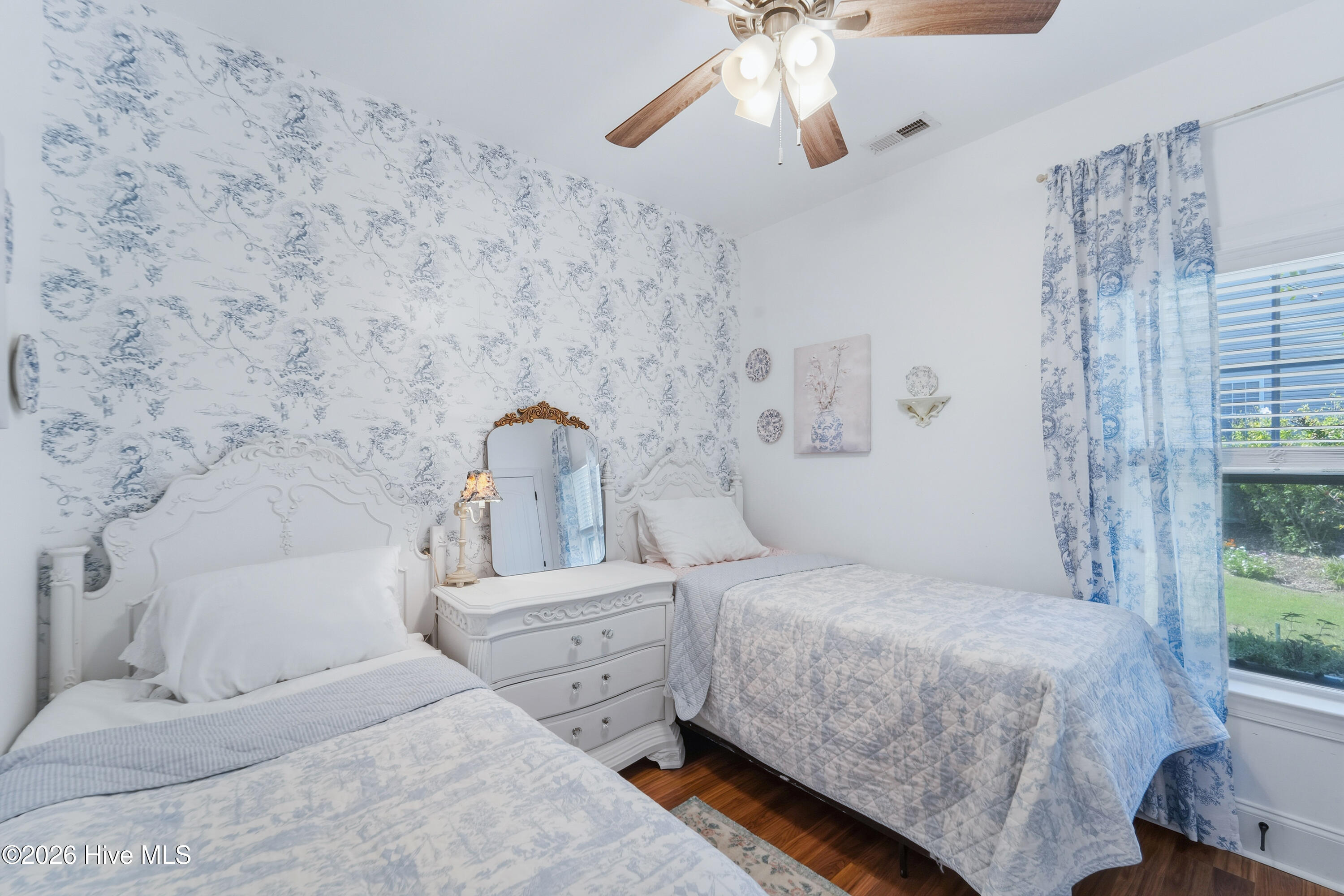 1407 Chadwick Shores Drive Property Photo 10