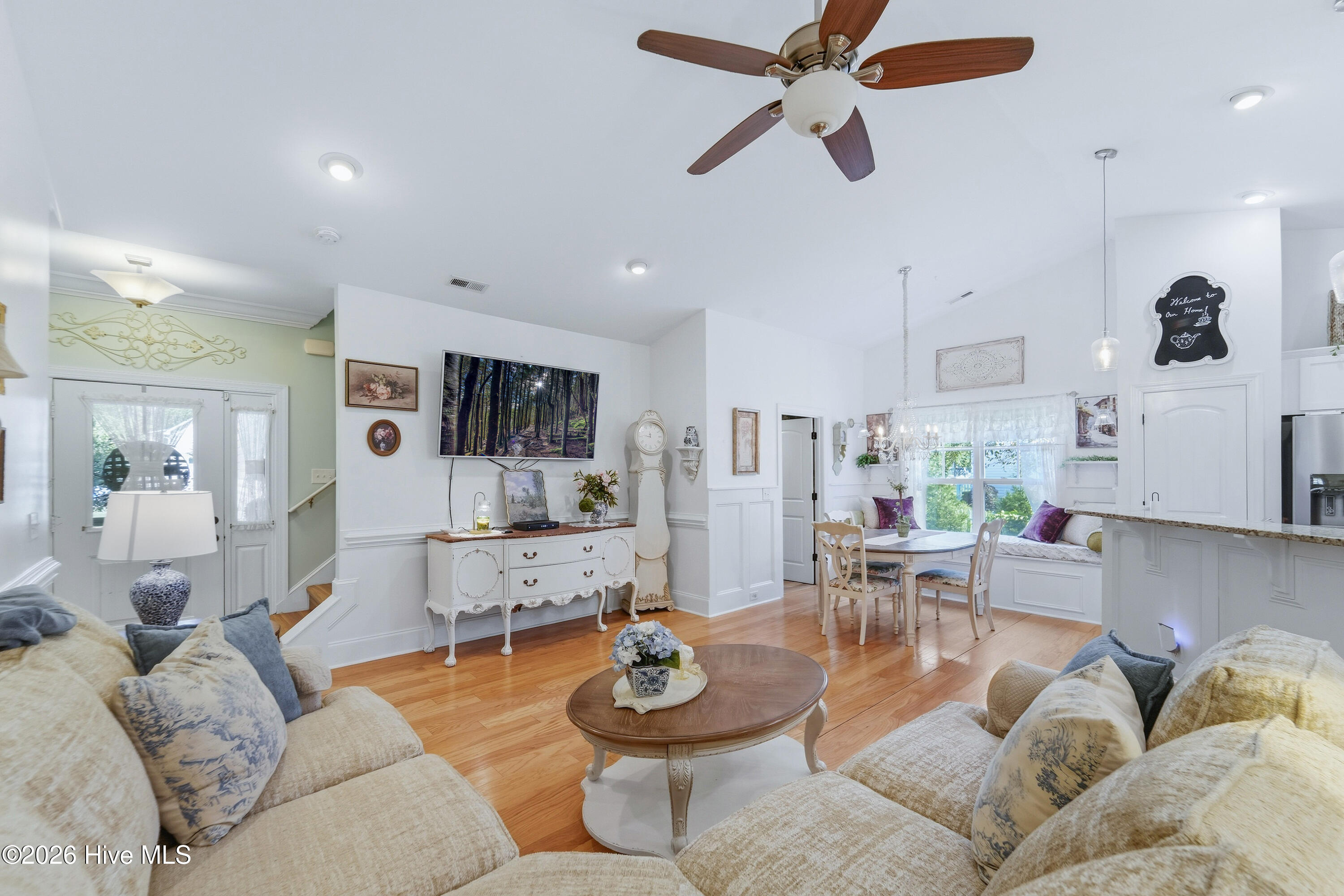 1407 Chadwick Shores Drive Property Photo 16