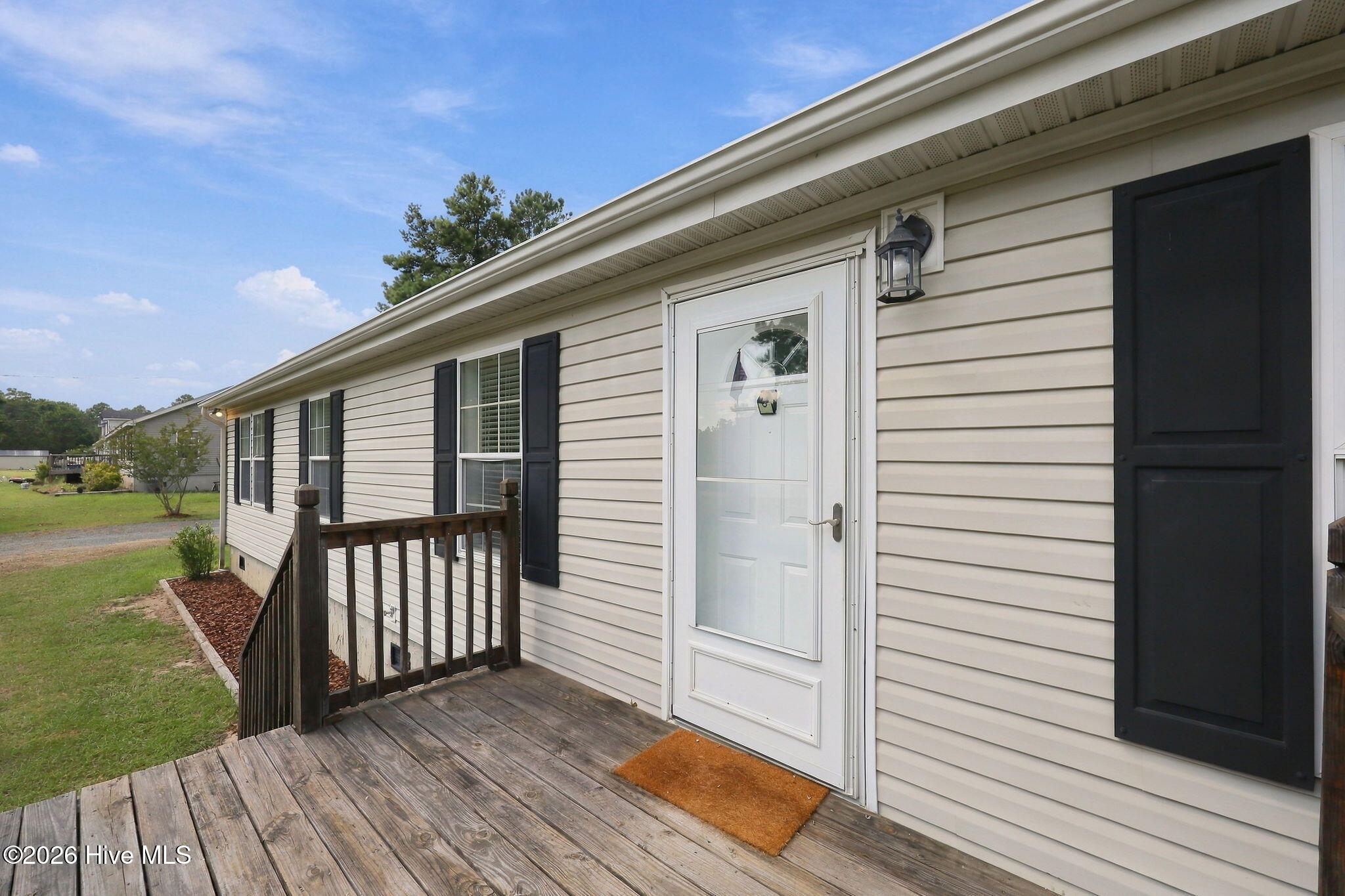 1370 Ring Road Property Photo 2