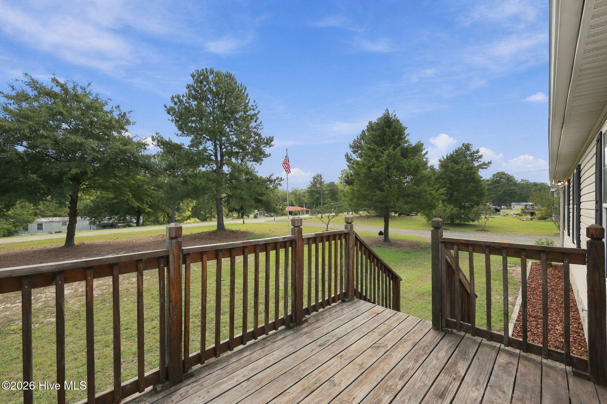 1370 Ring Road Property Photo 3