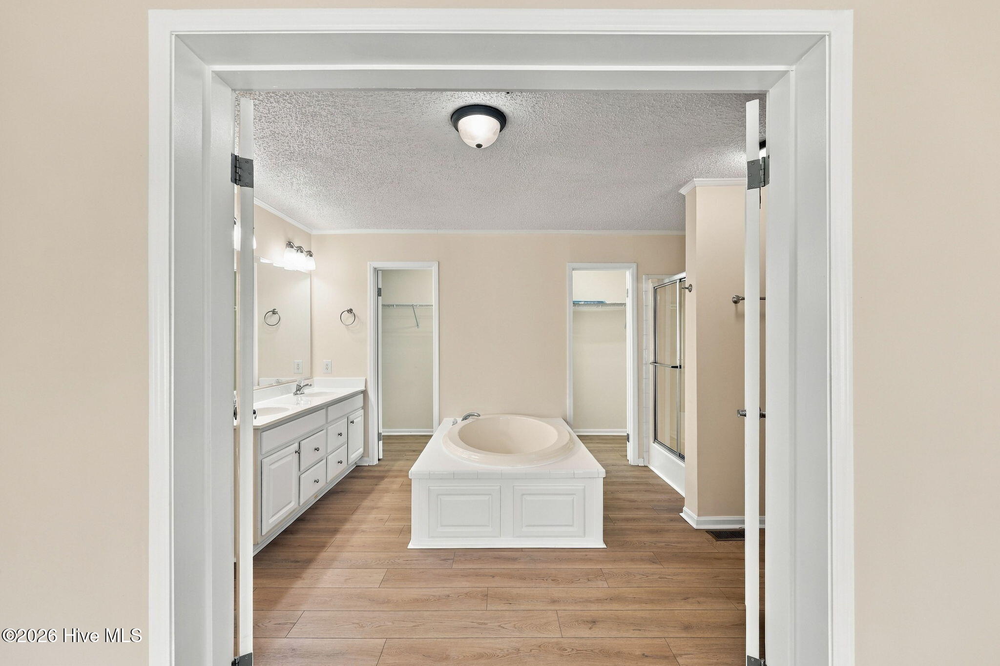 1370 Ring Road Property Photo 17