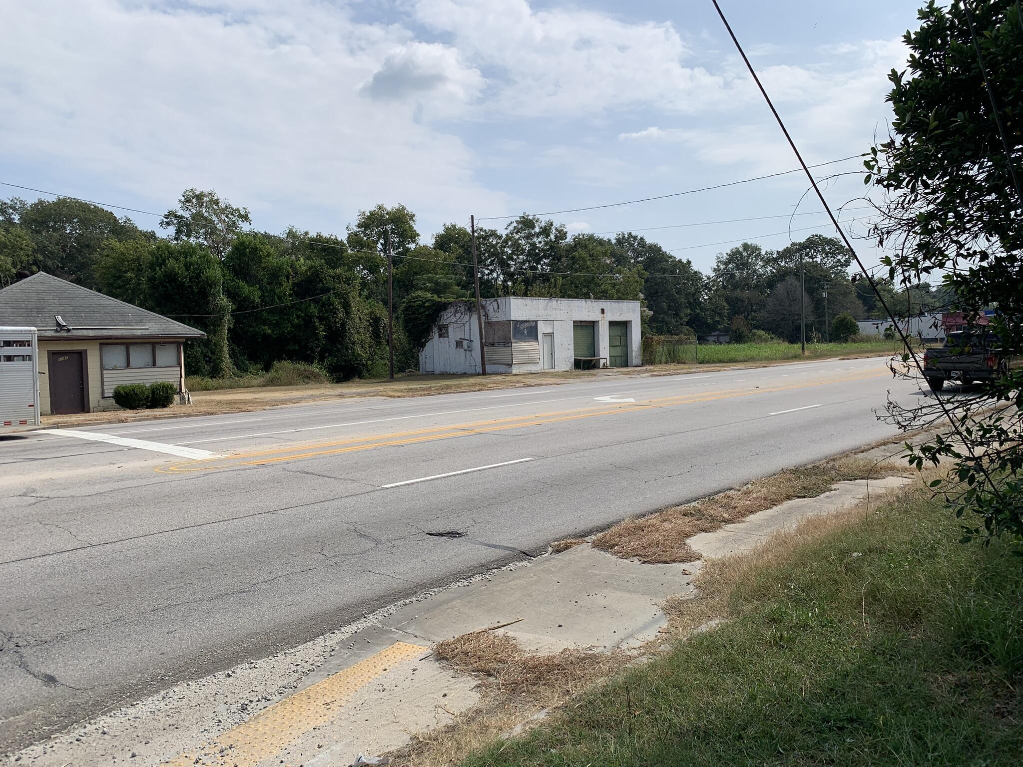 1151 Sand Bar Ferry Road Property Photo 6