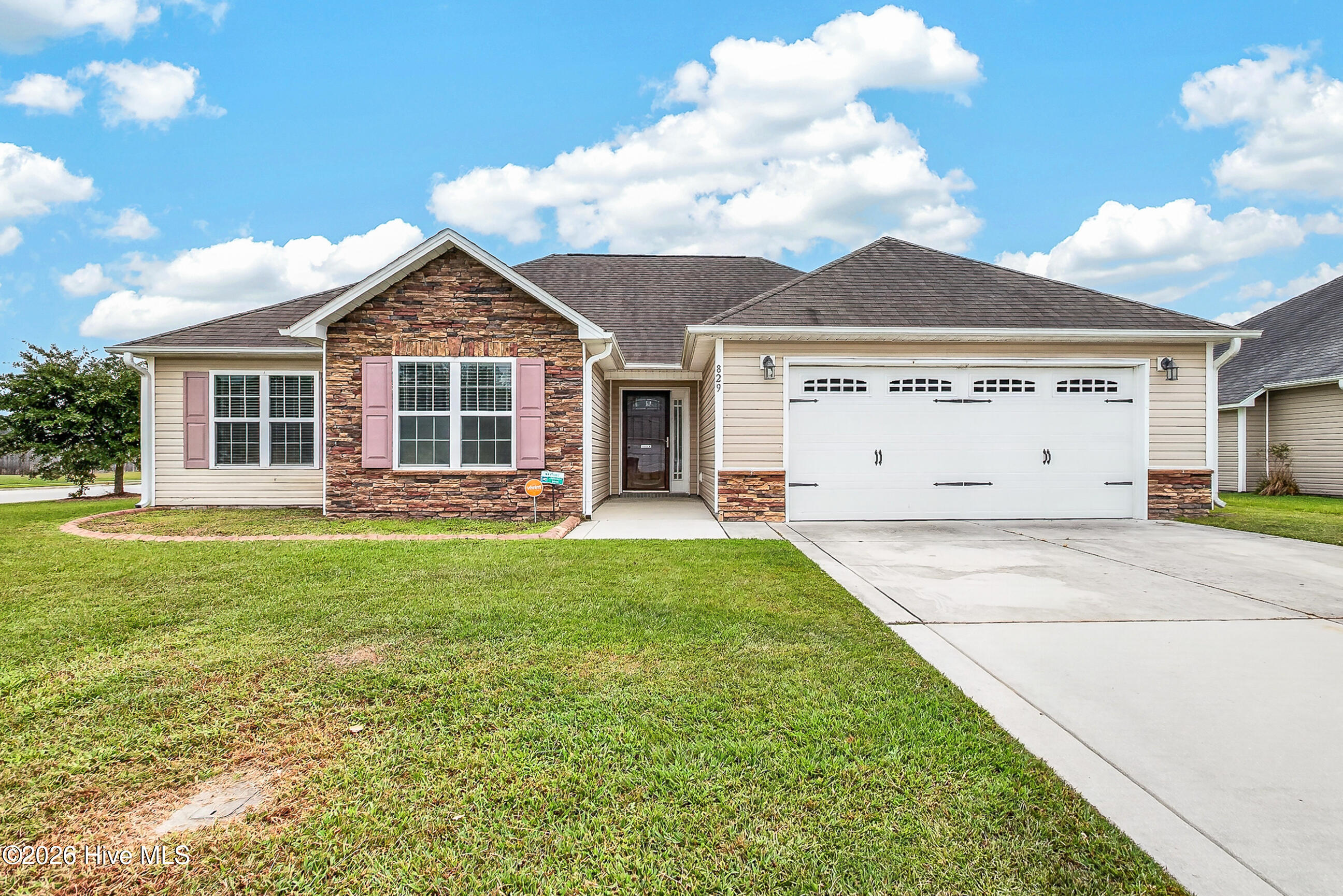 829 Dynasty Drive Property Photo 1