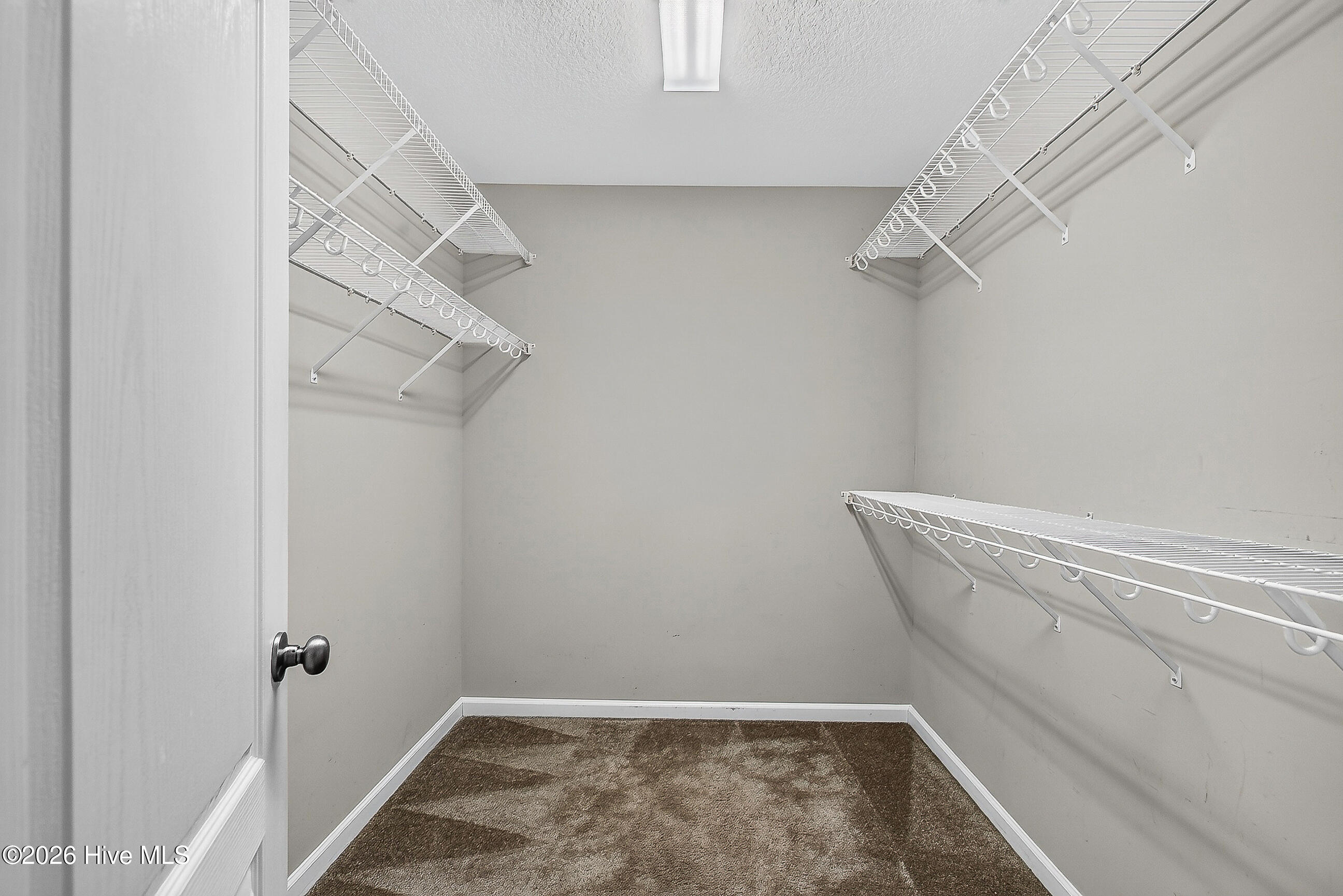829 Dynasty Drive Property Photo 20