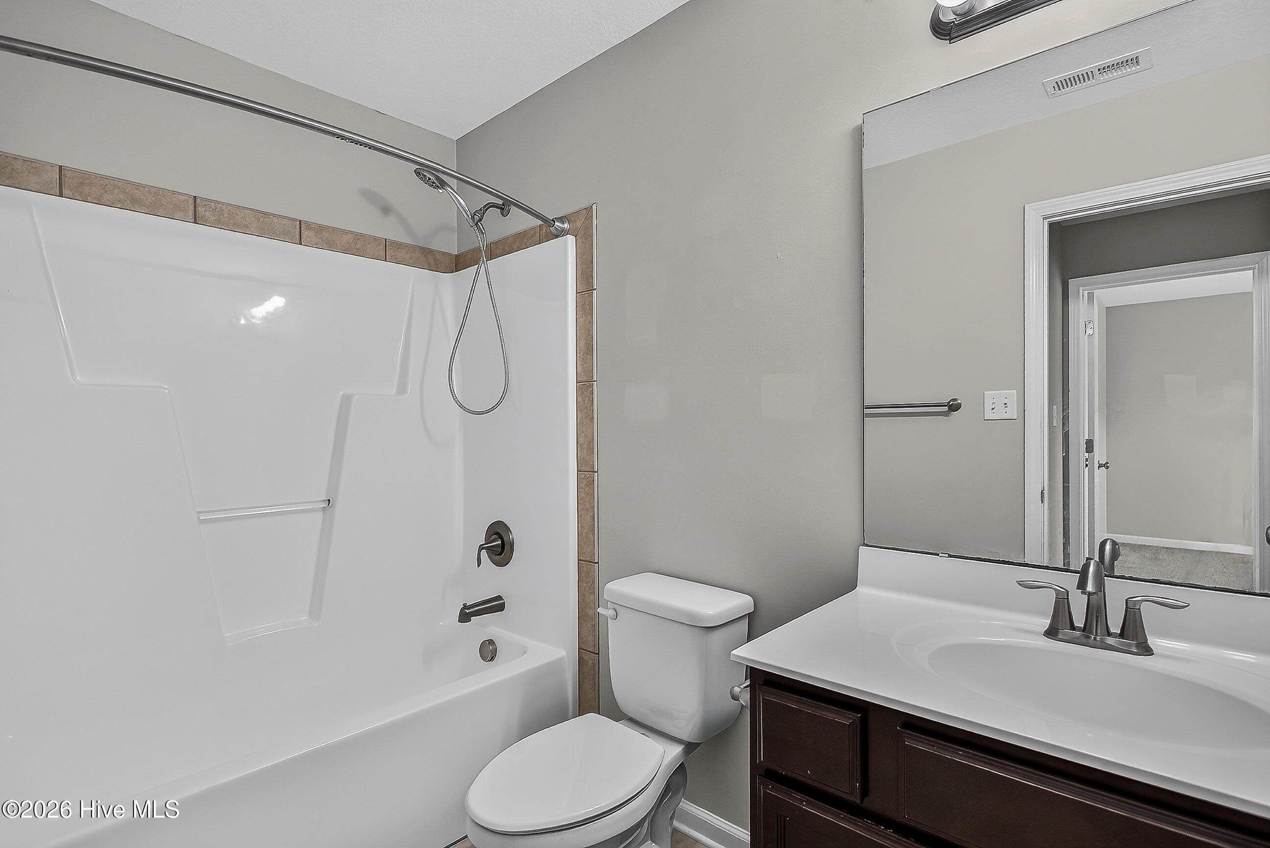 829 Dynasty Drive Property Photo 25
