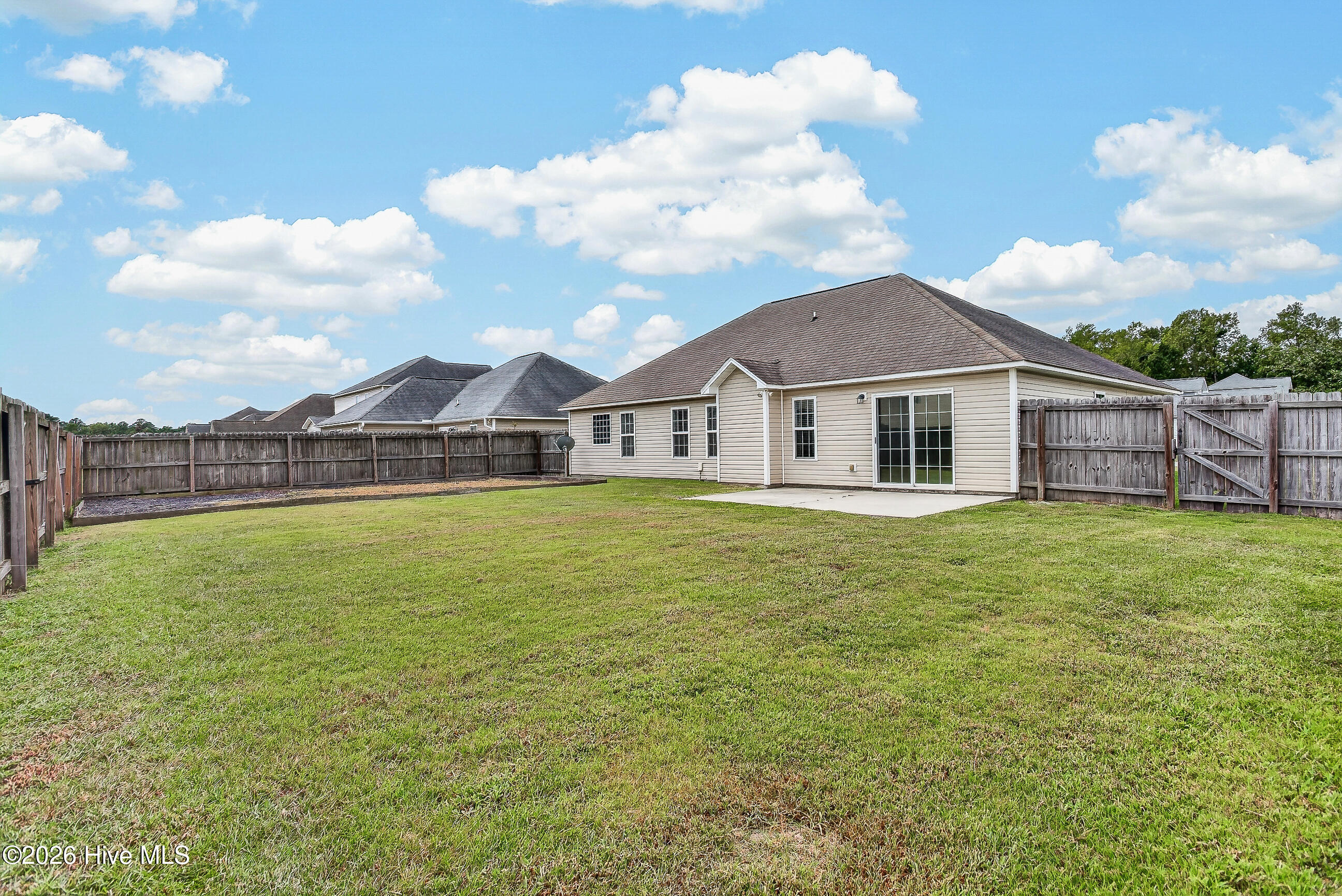 829 Dynasty Drive Property Photo 28