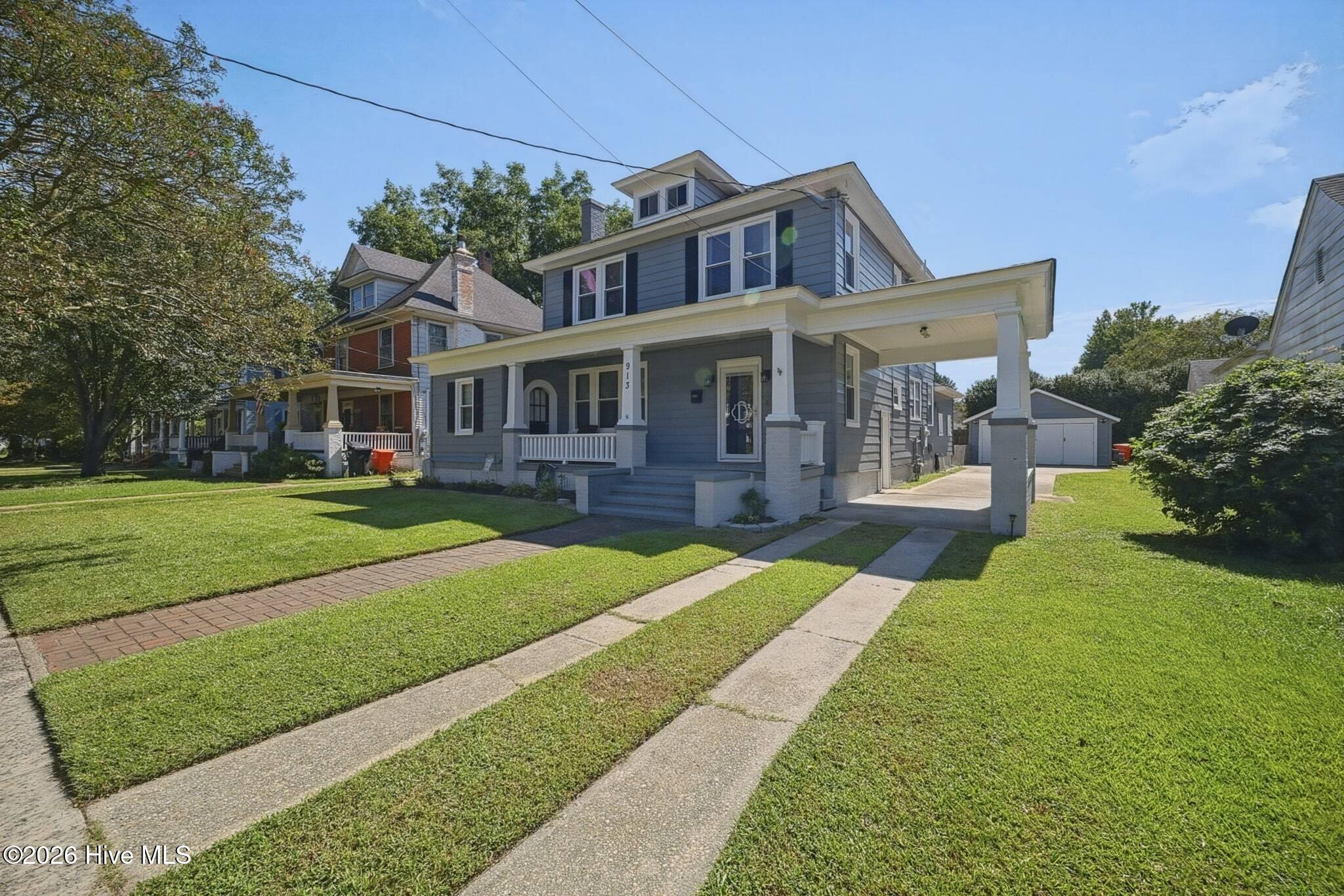 913 W Church Street Property Photo 2