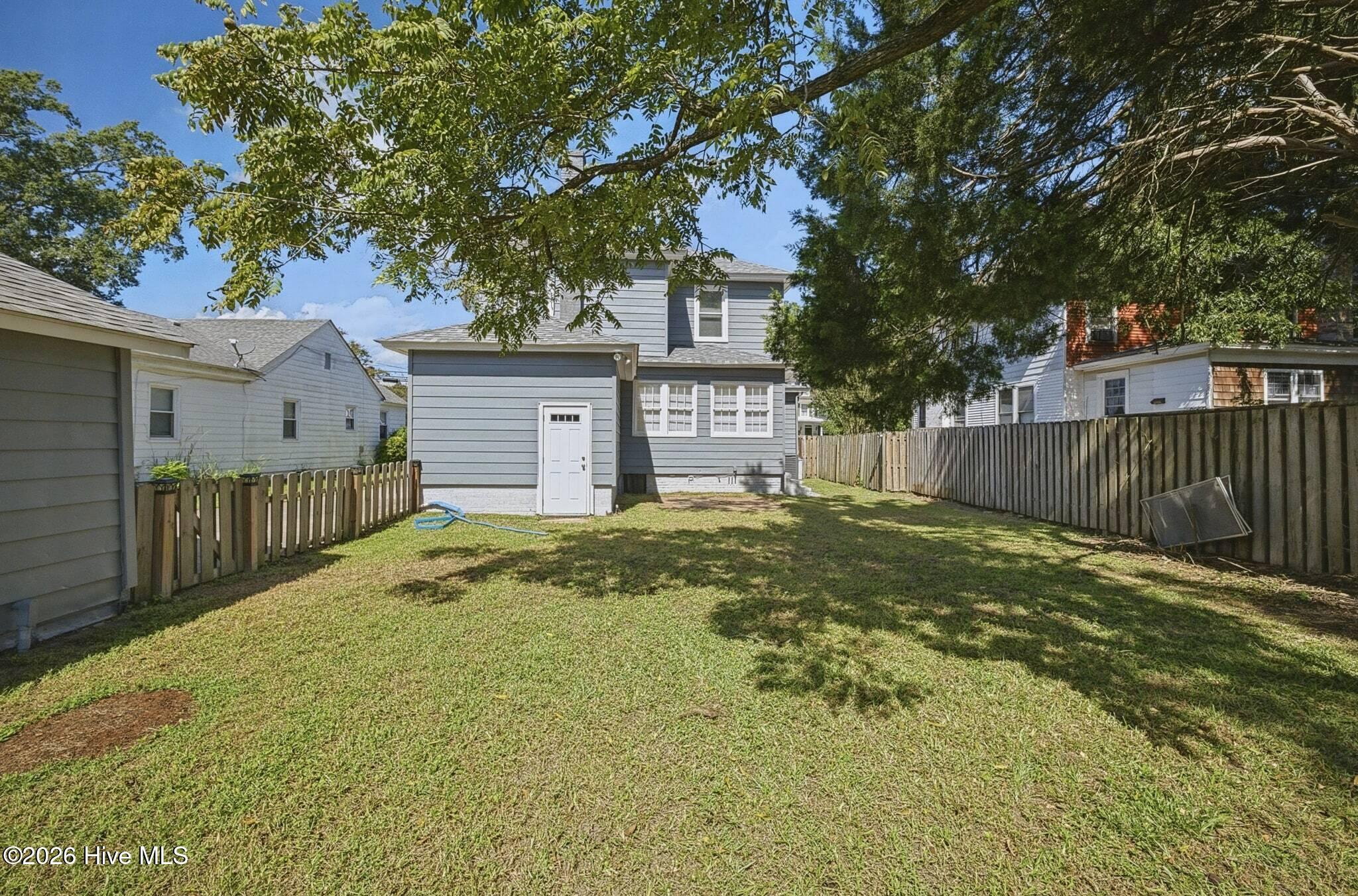913 W Church Street Property Photo 47