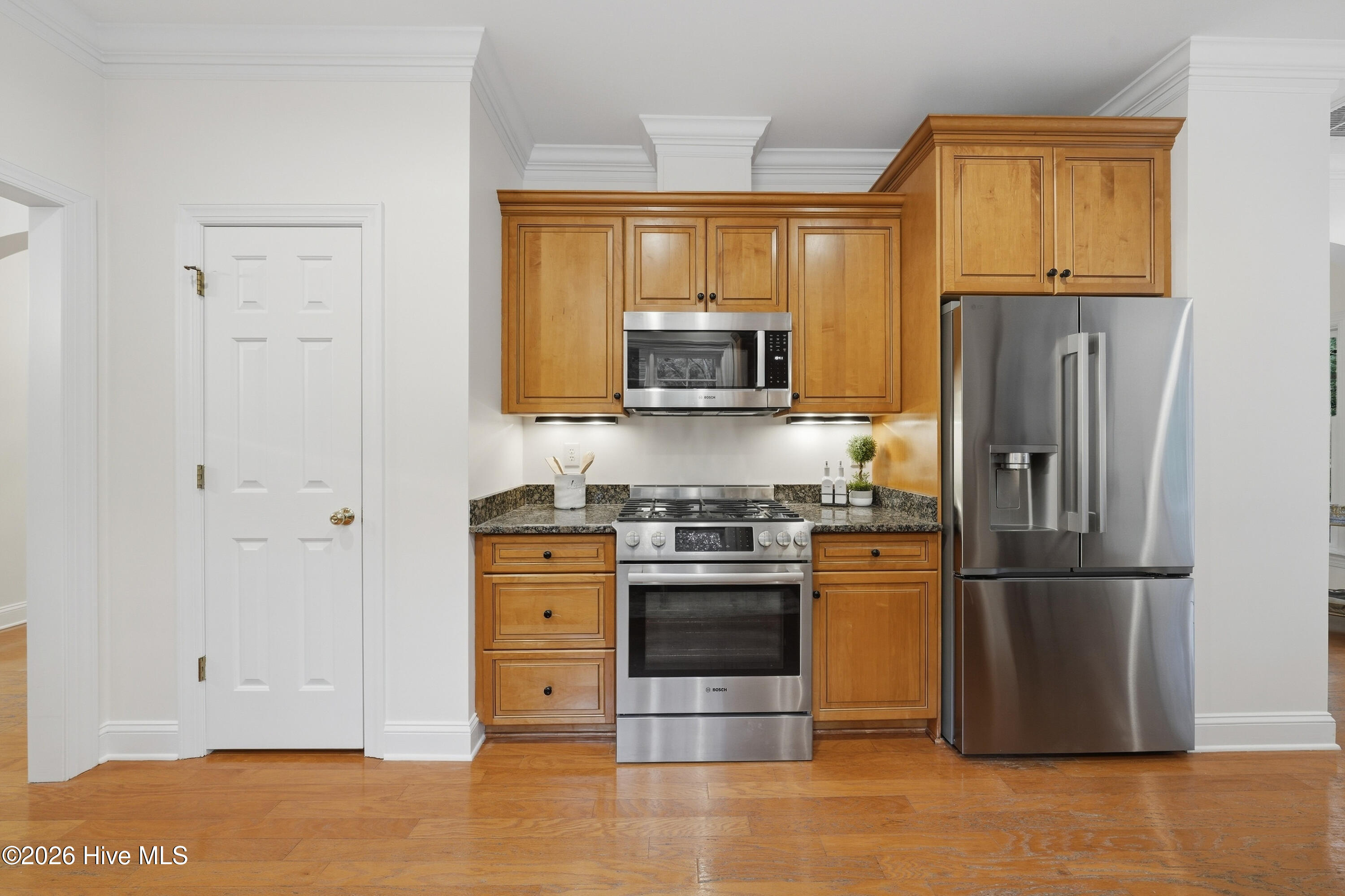 7102 Saybrook Drive Property Photo 25