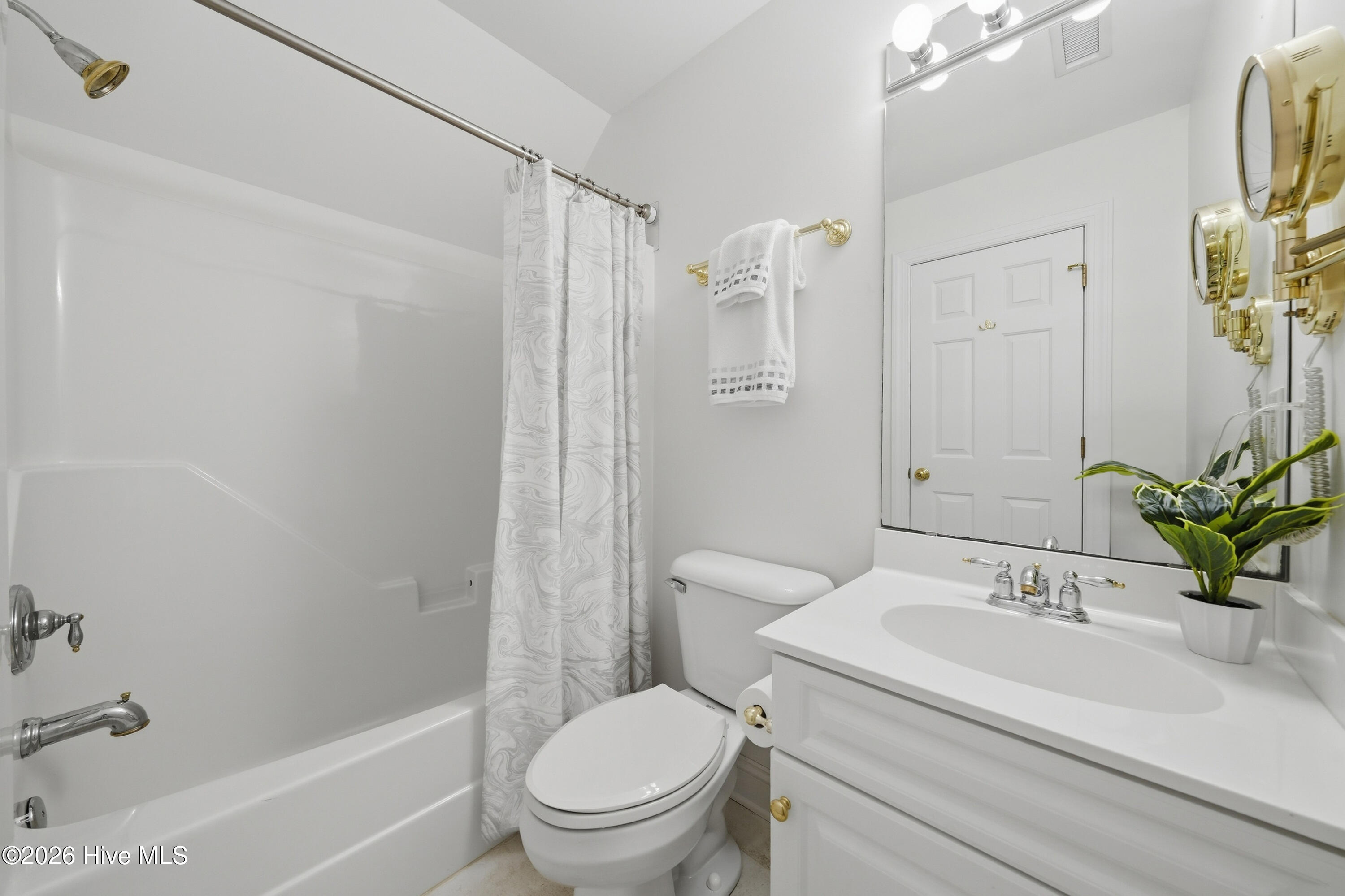 7102 Saybrook Drive Property Photo 62