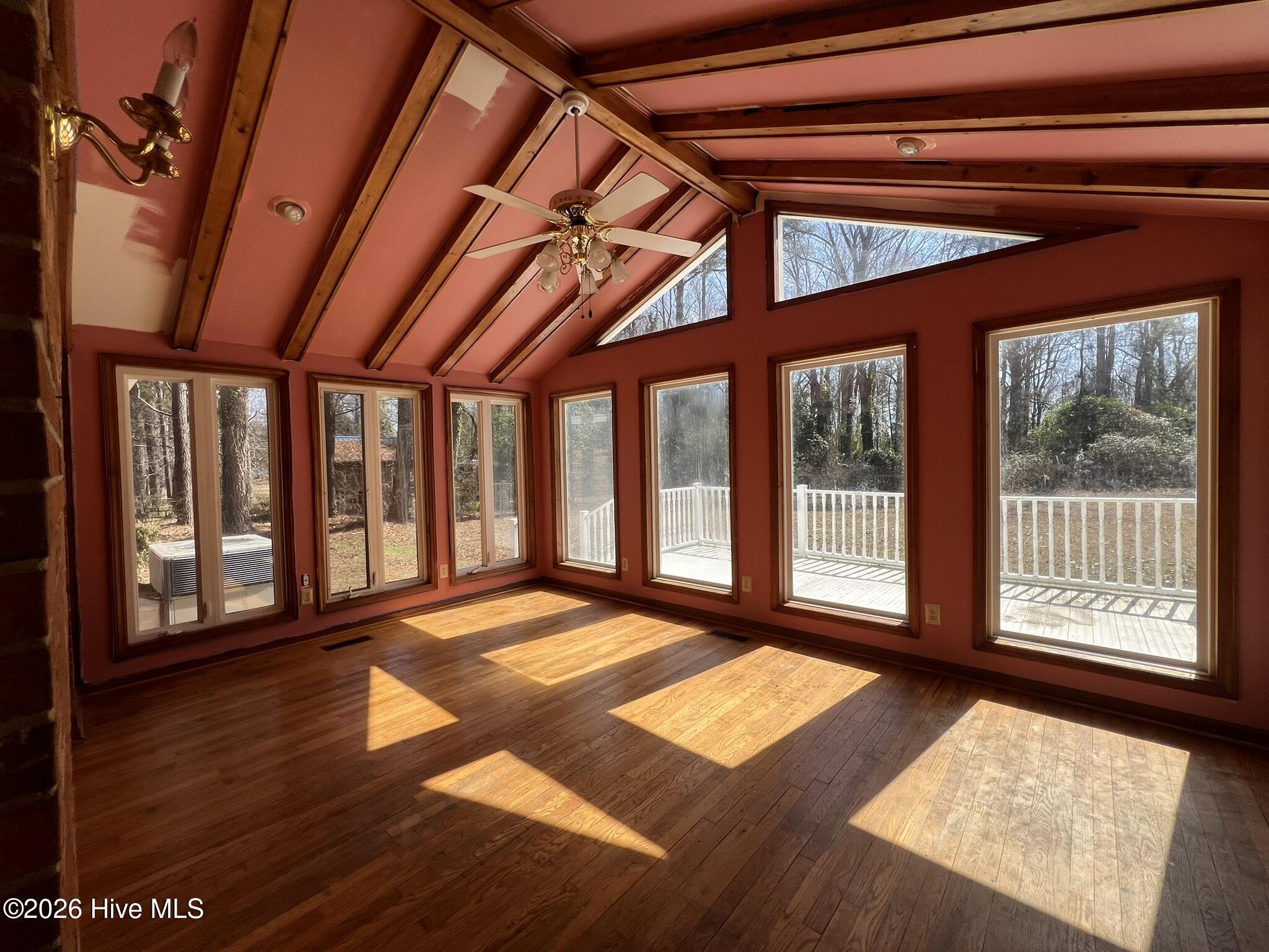 133 Perry Drive Property Photo 10