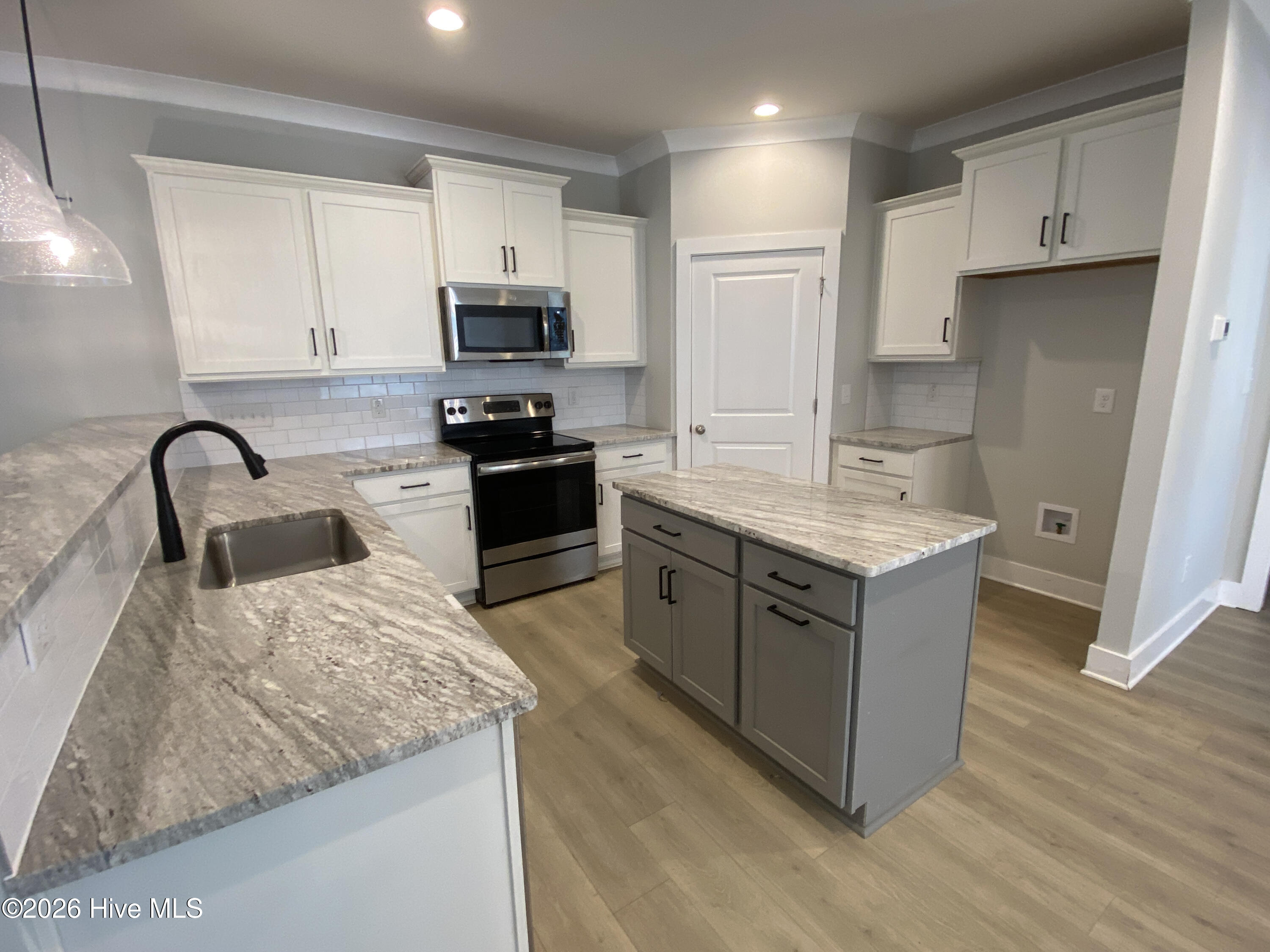 36 Spruce Hollow Circle Property Photo 19