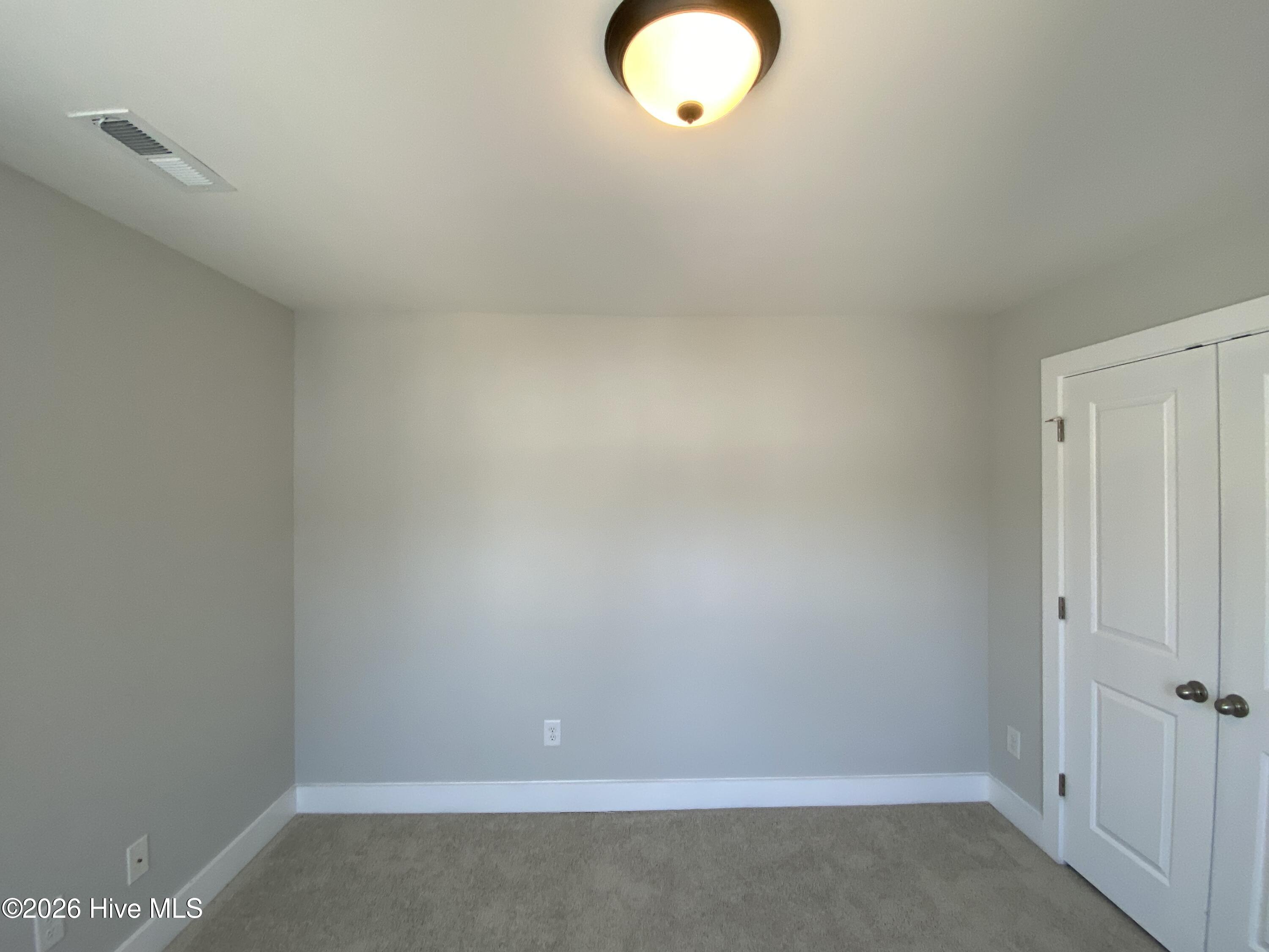 36 Spruce Hollow Circle Property Photo 27