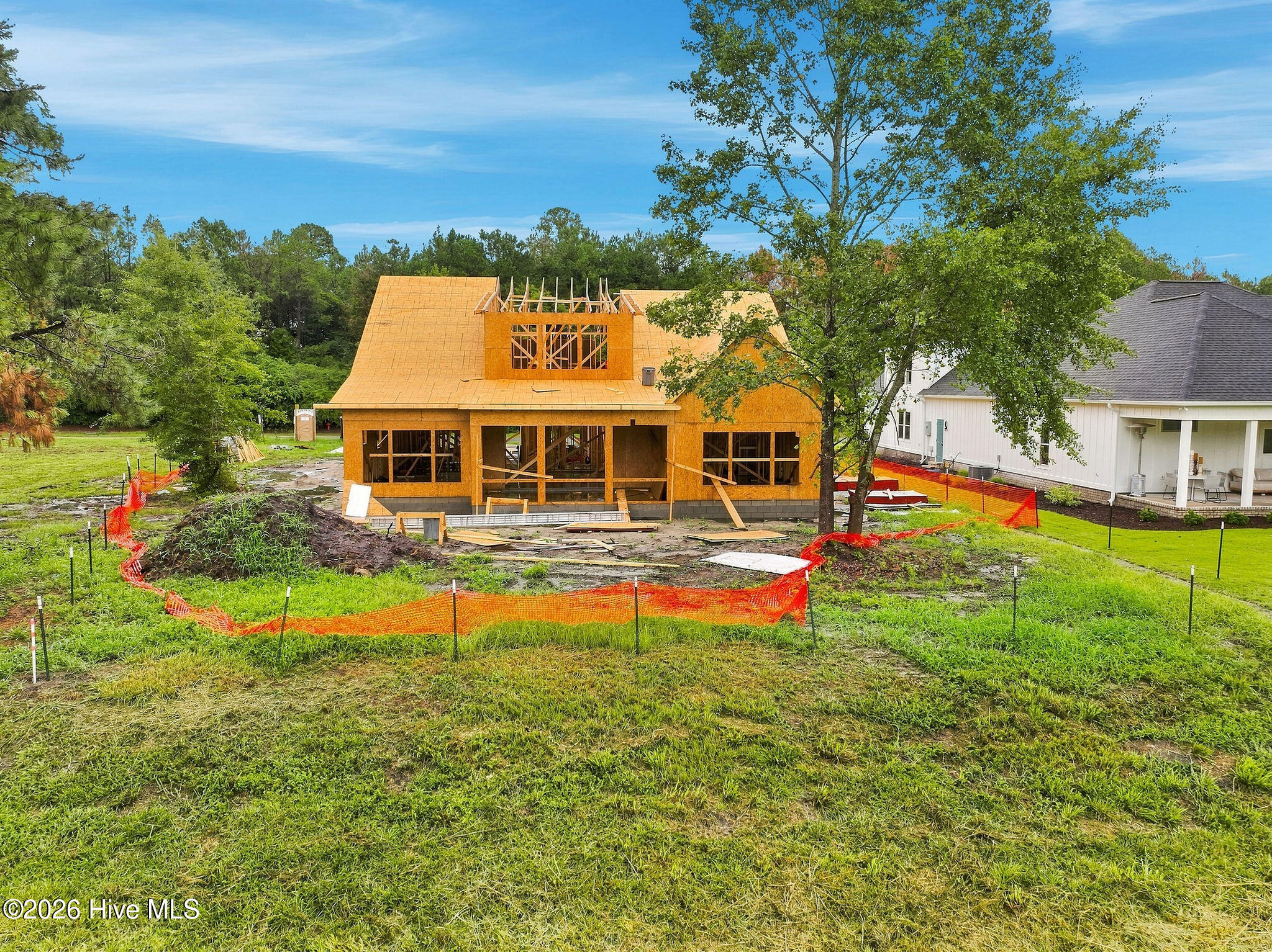 142 Sycamore Forest Drive Property Photo 4