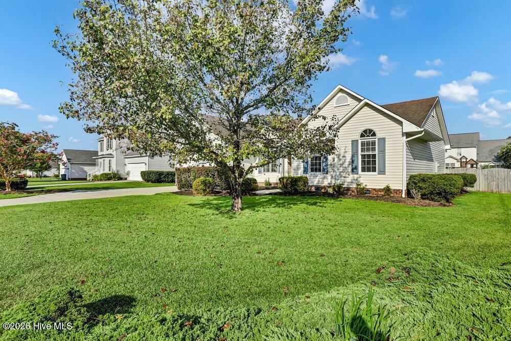 104 Sidney Lane Property Photo 3