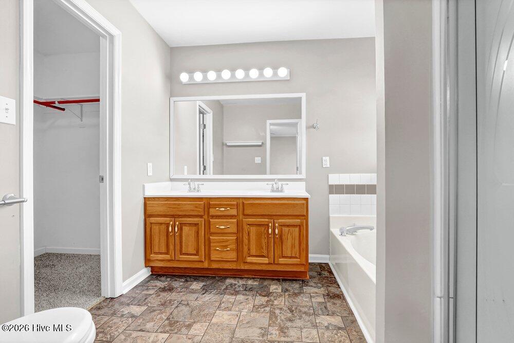 104 Sidney Lane Property Photo 14