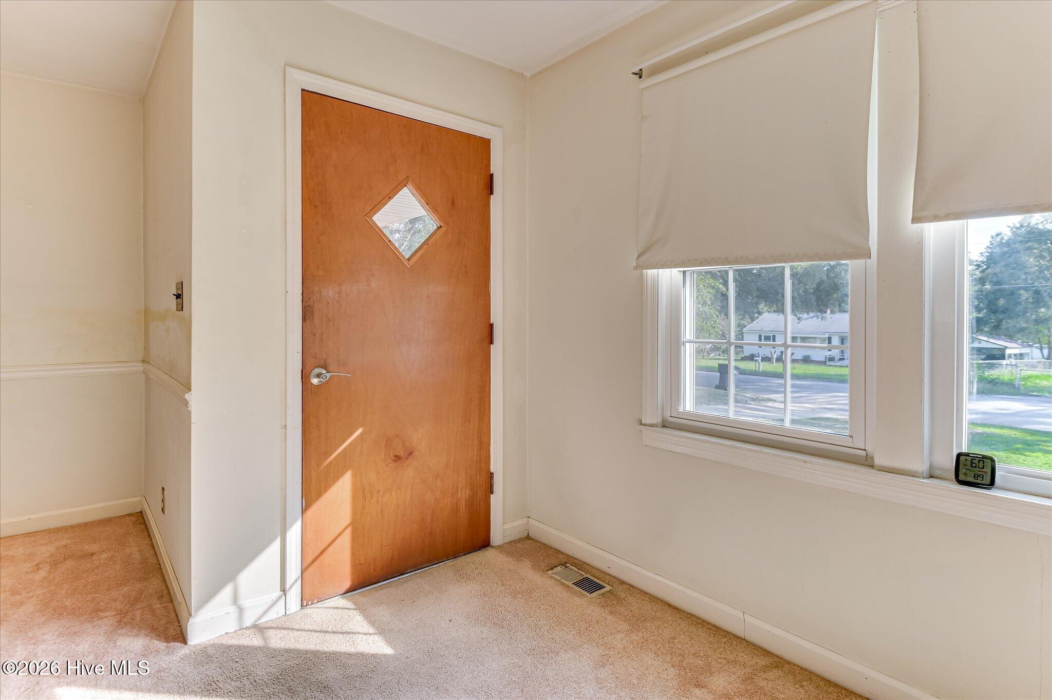 1937 Fairway Drive Property Photo 5