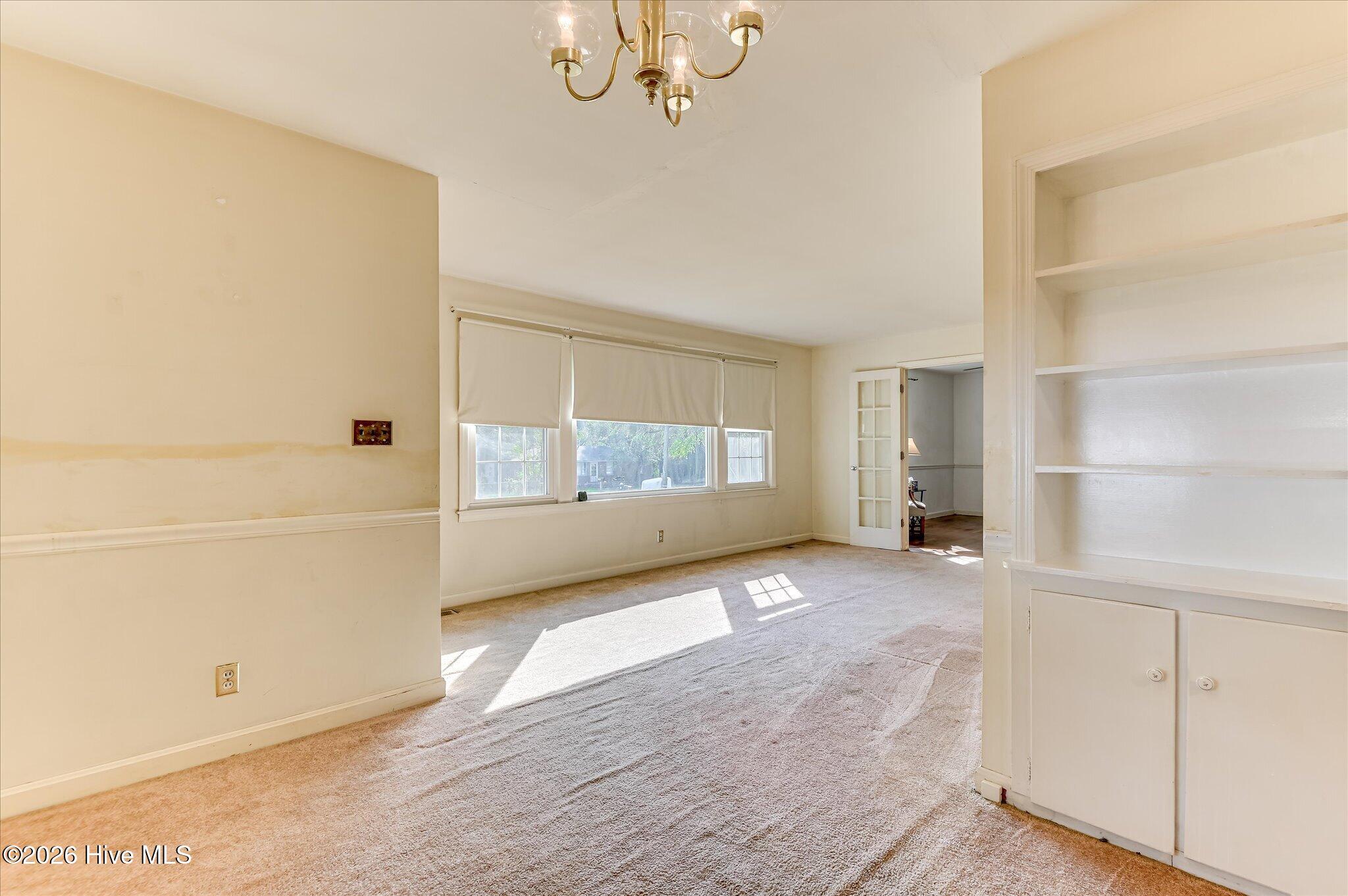 1937 Fairway Drive Property Photo 10