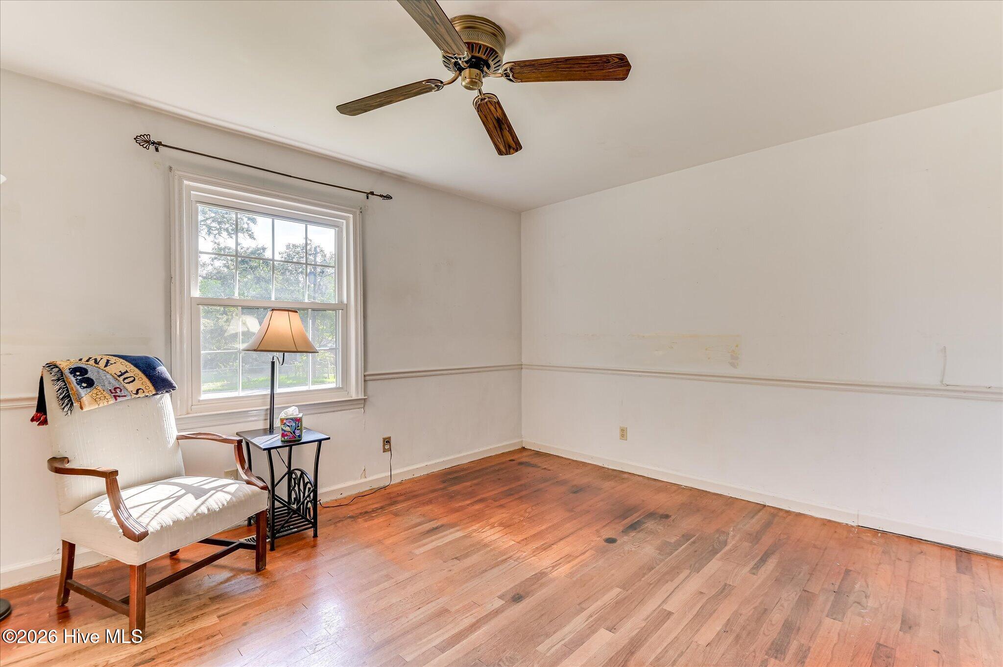 1937 Fairway Drive Property Photo 18