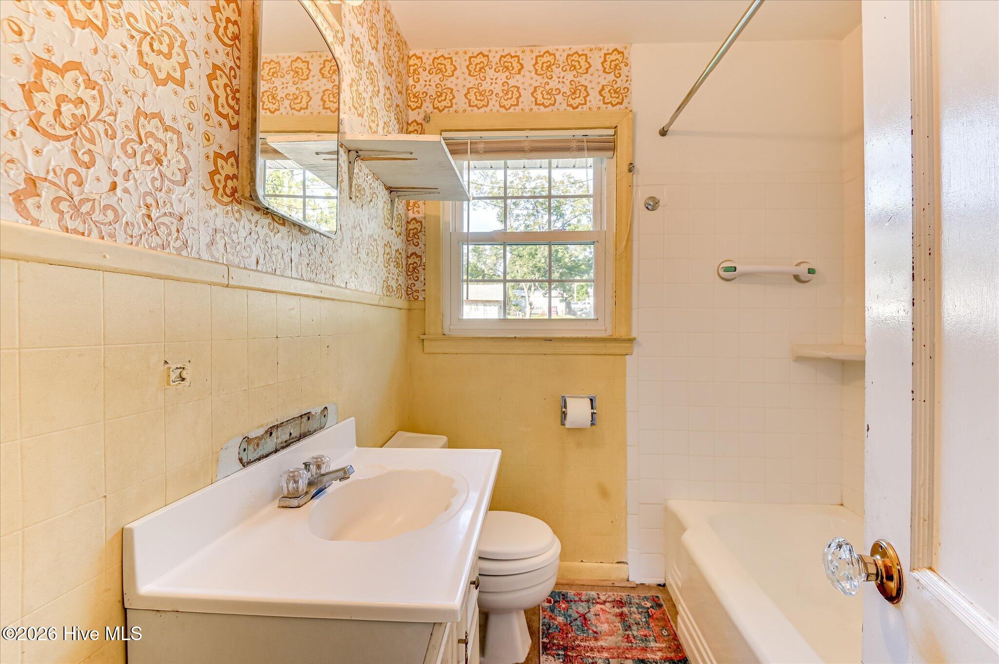 1937 Fairway Drive Property Photo 23
