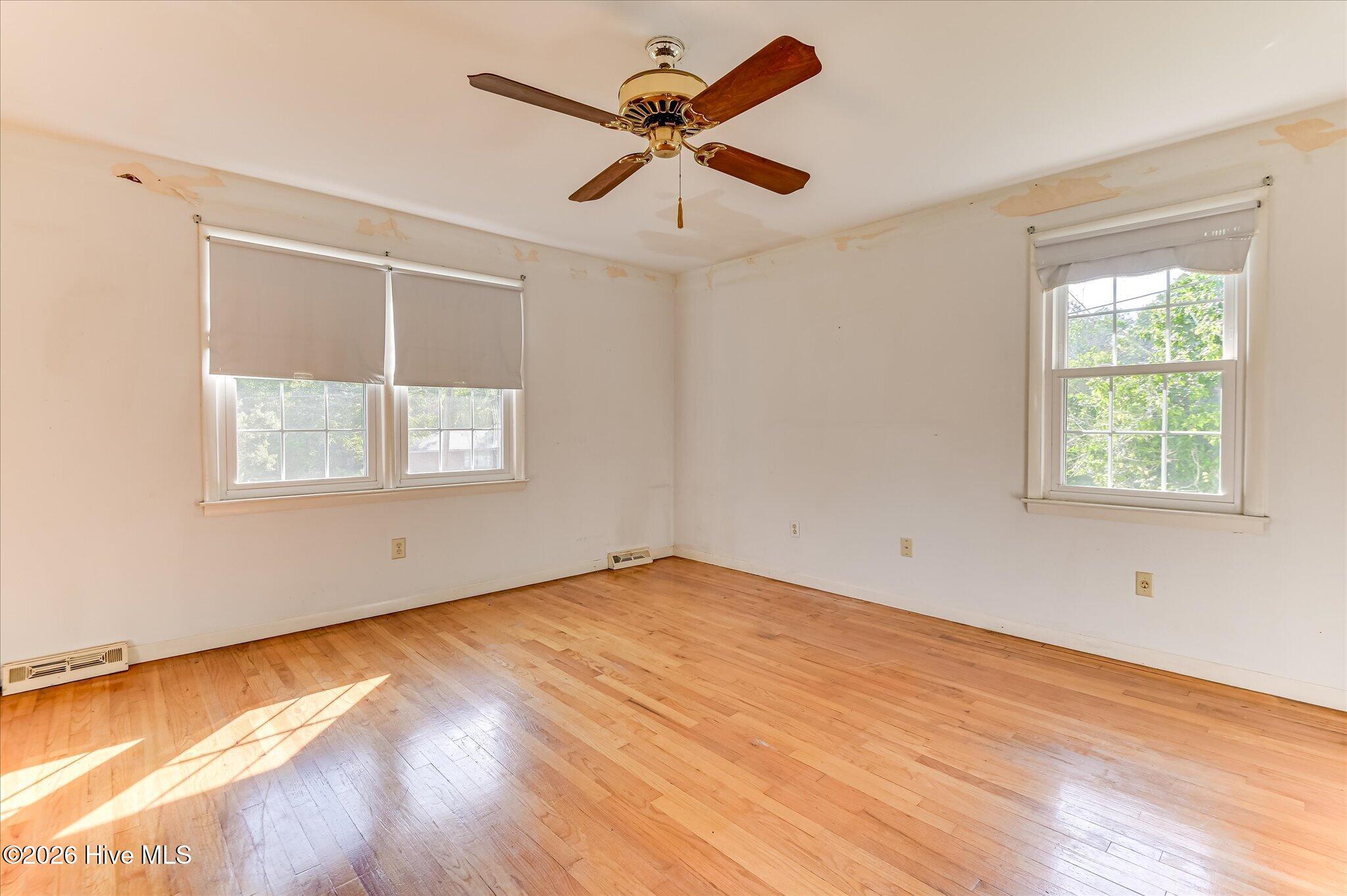 1937 Fairway Drive Property Photo 30
