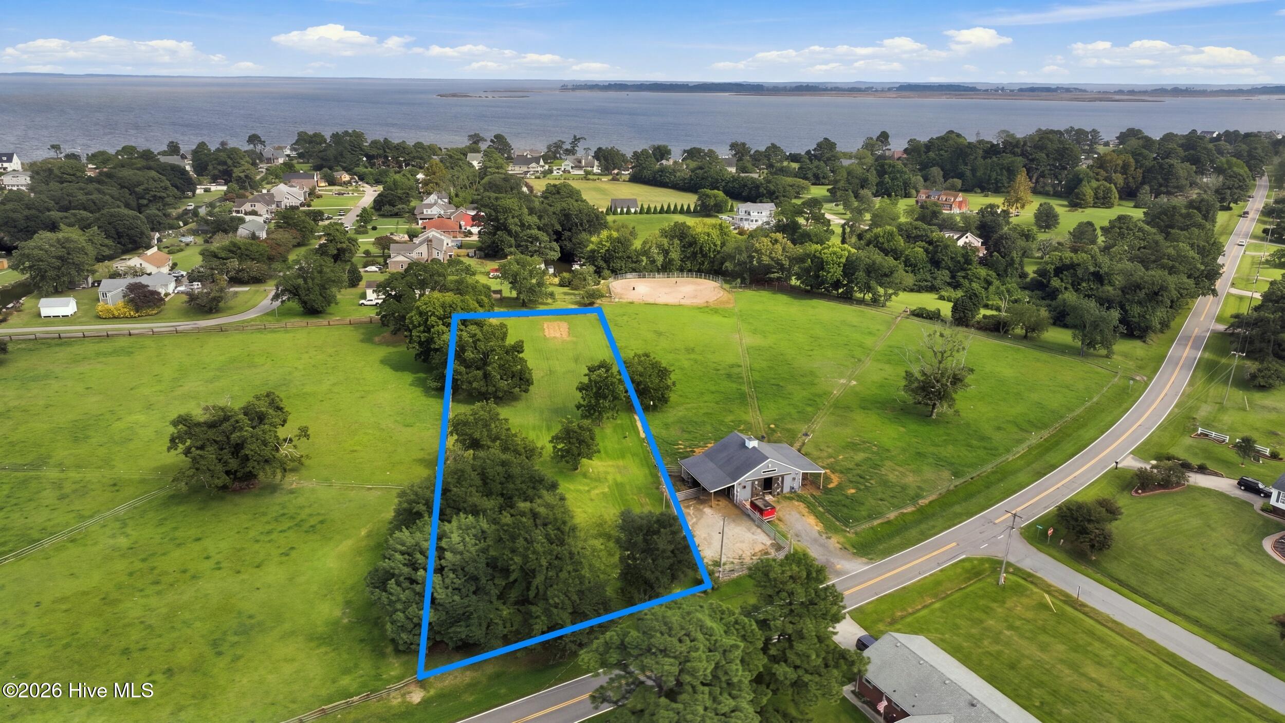 657 Bells Island Road Property Photo 1